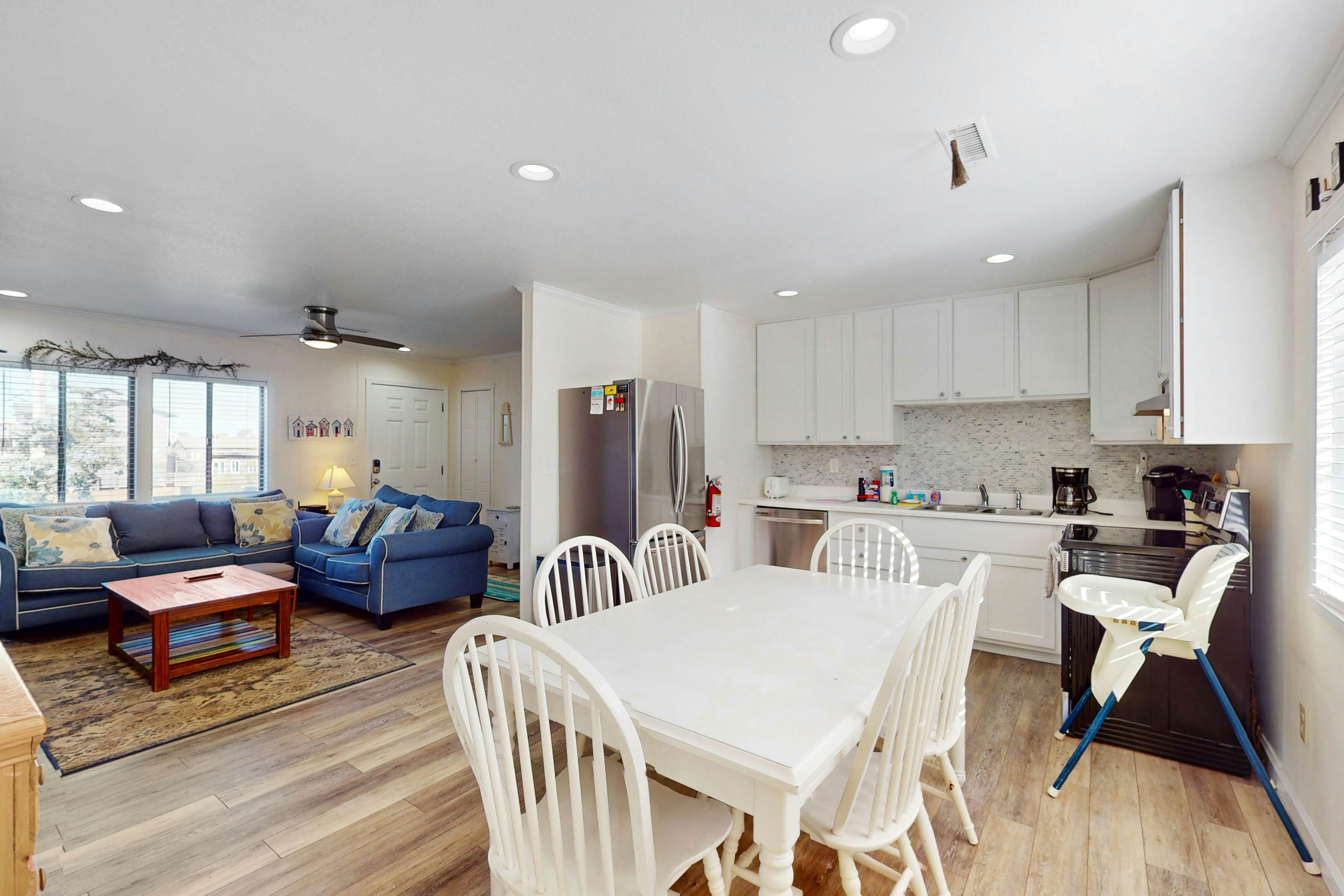 AVHC209 Duckin Around #209-HC