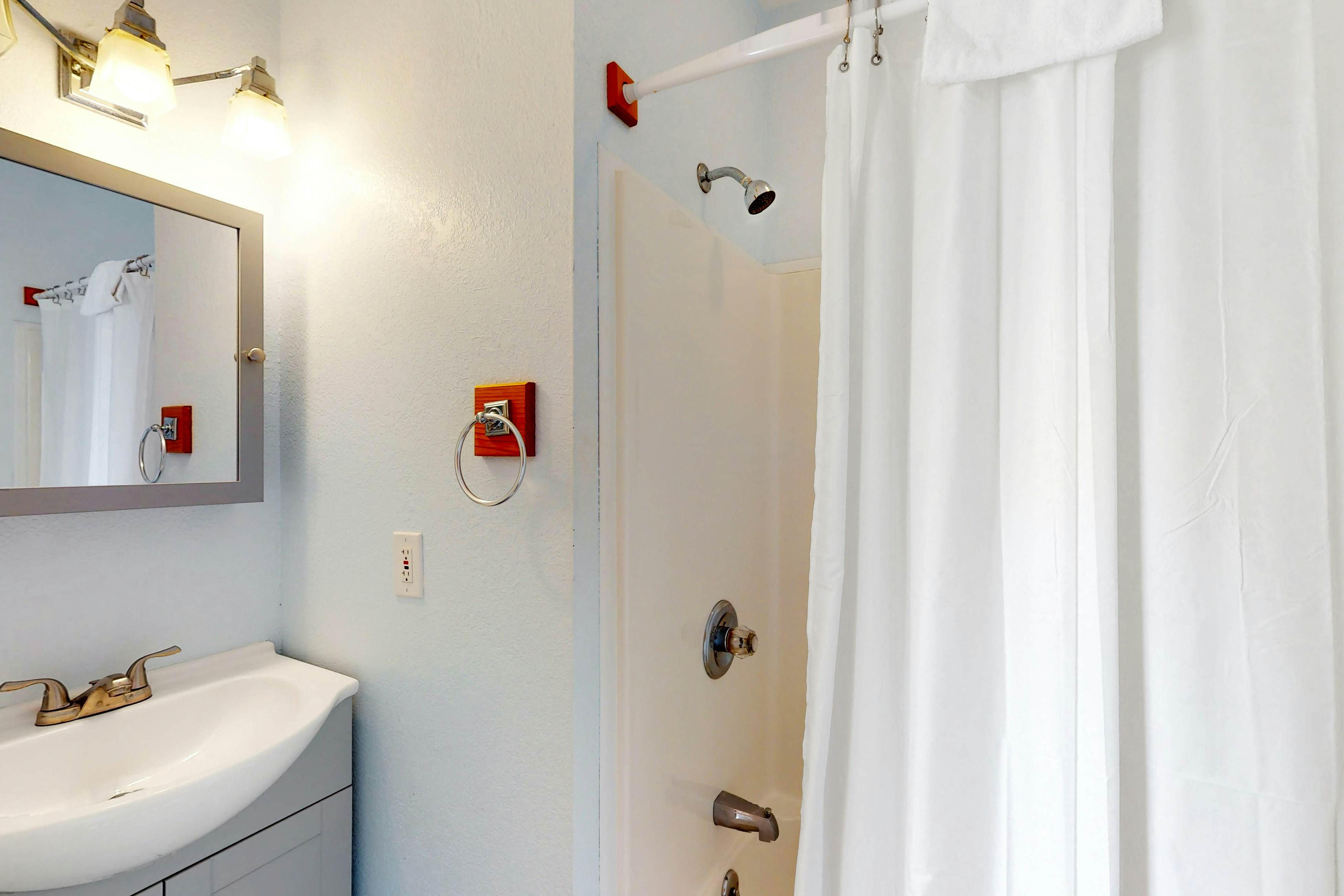 AVHC209 Duckin Around #209-HC