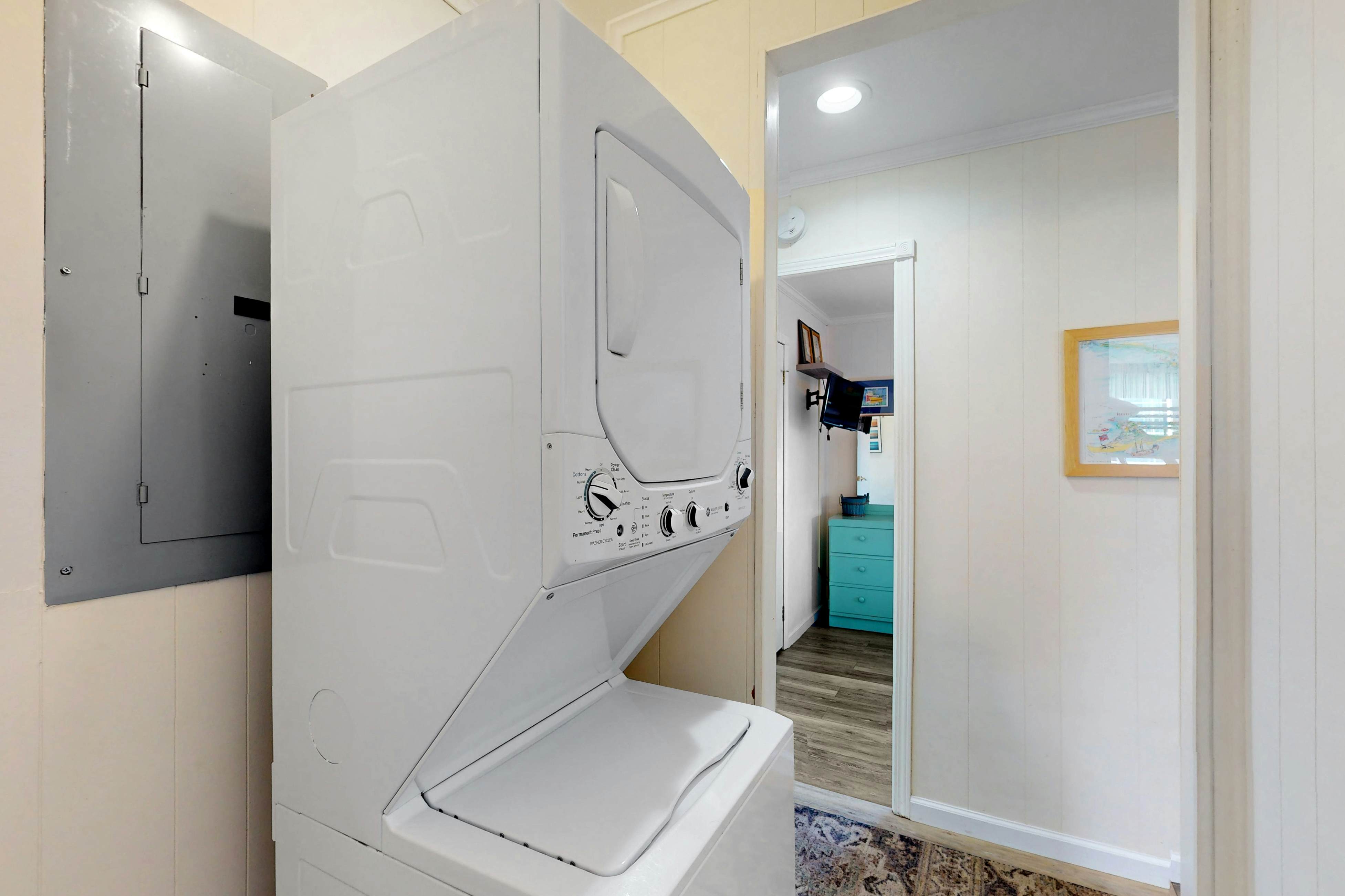 AVHC209 Duckin Around #209-HC