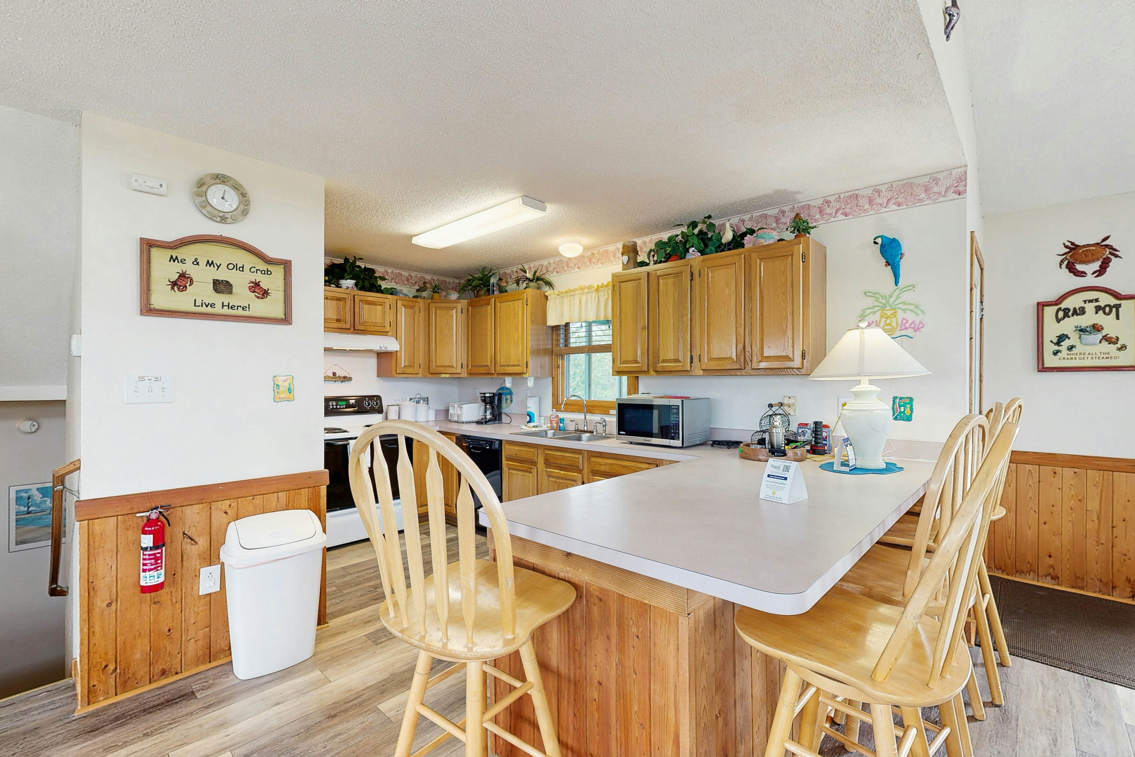 AVKS75 Lori's Lair  #5-7