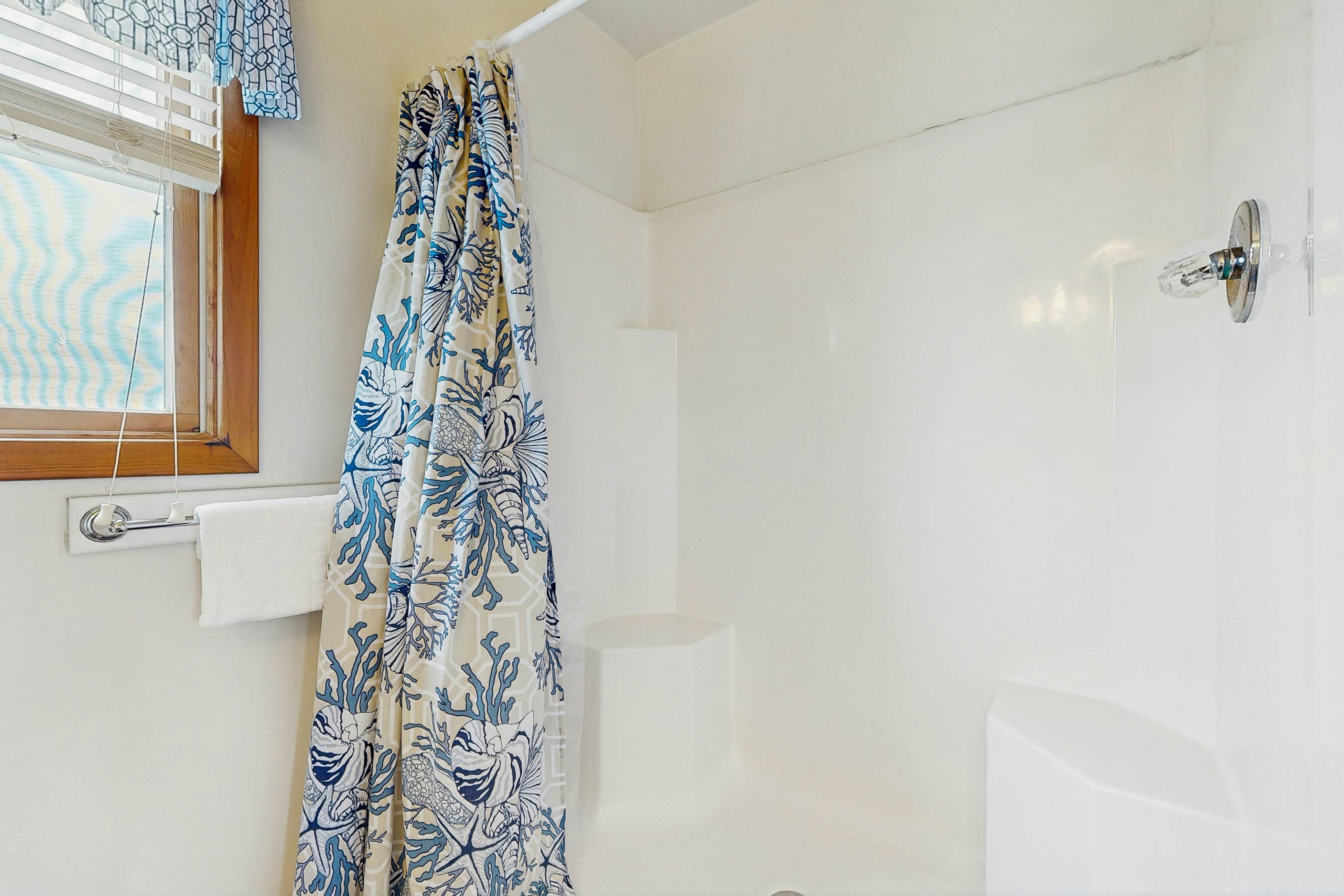 AVKS75 Lori's Lair  #5-7