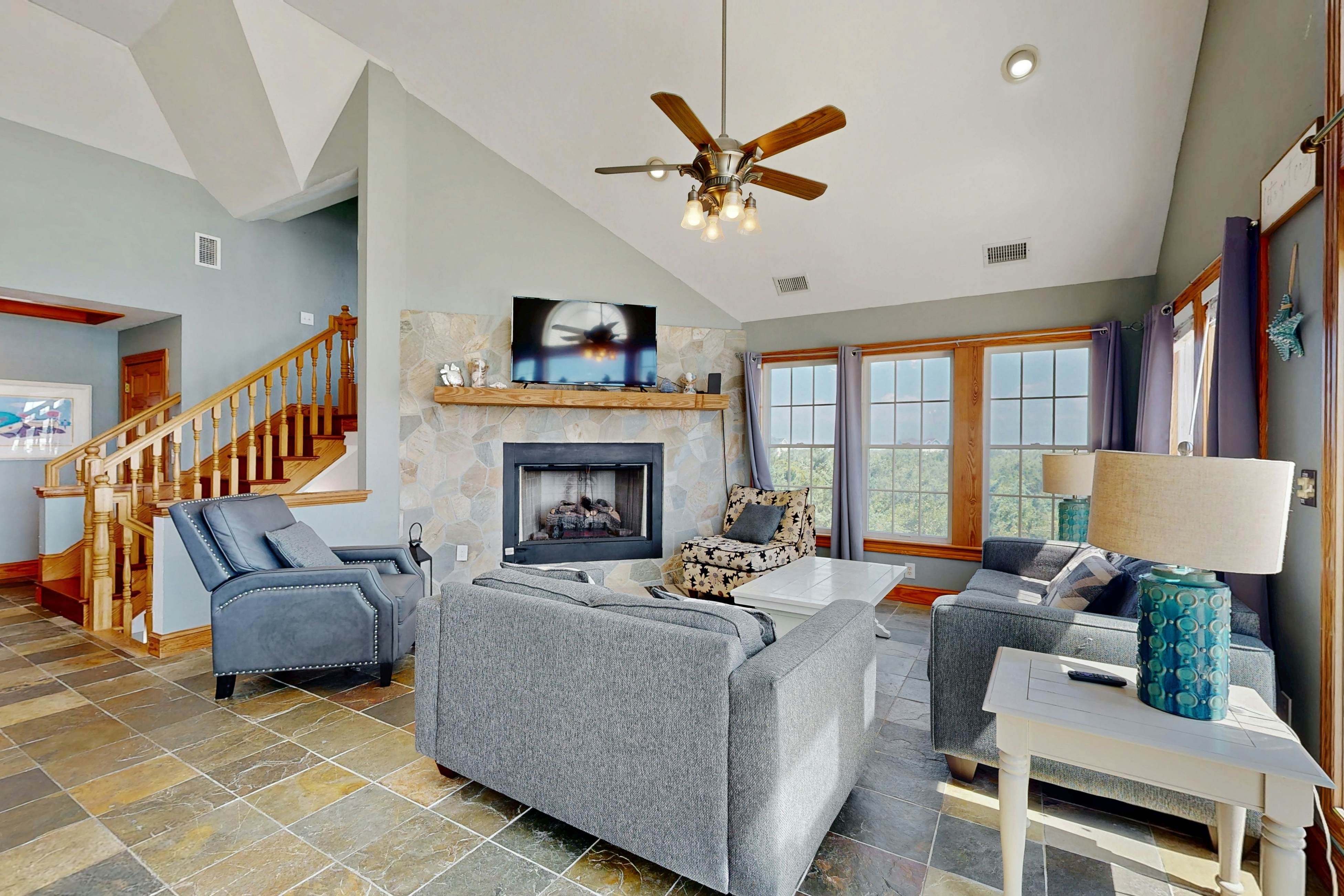 AVKS1716 Lady of the Lake #16-17