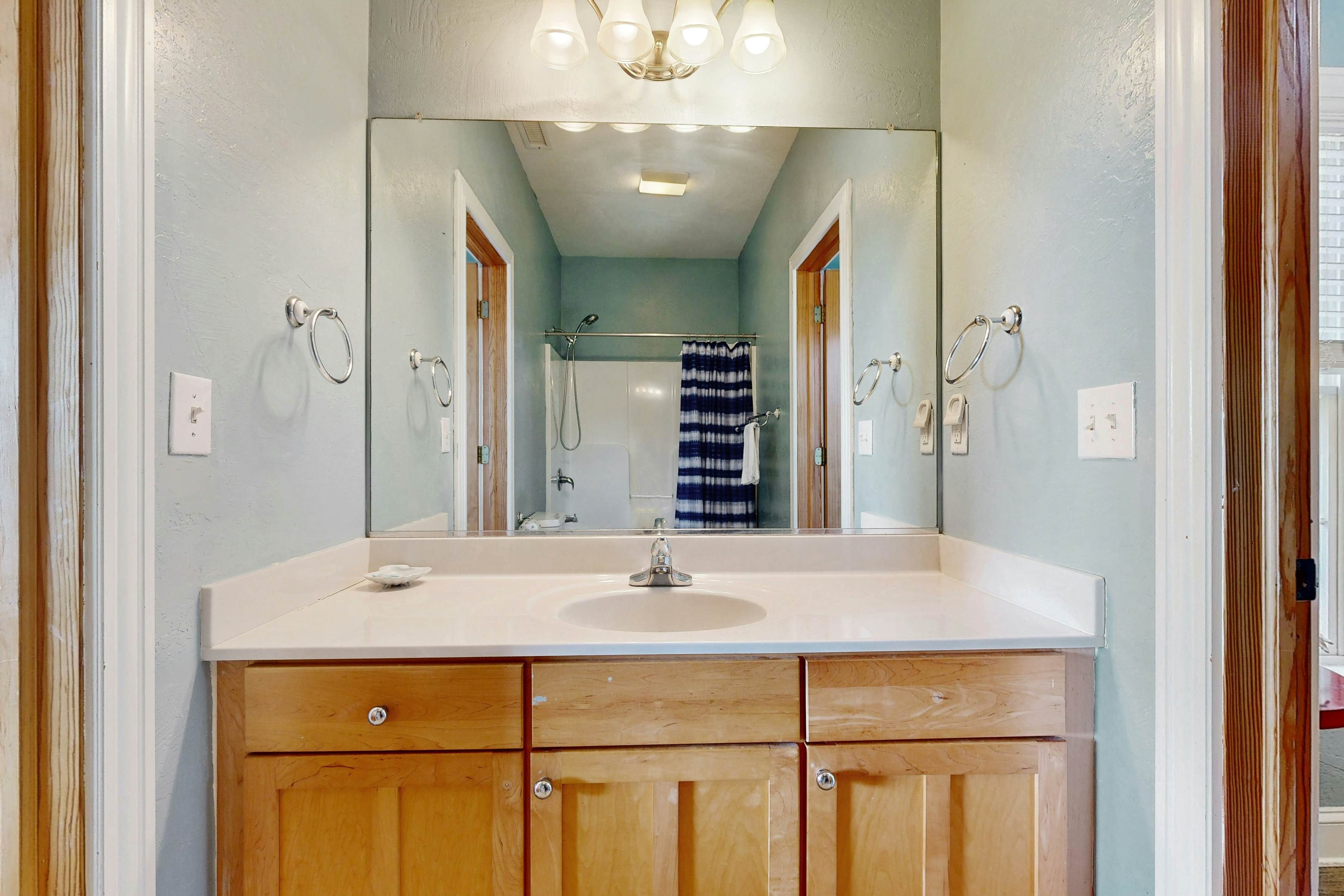 AVKS1716 Lady of the Lake #16-17