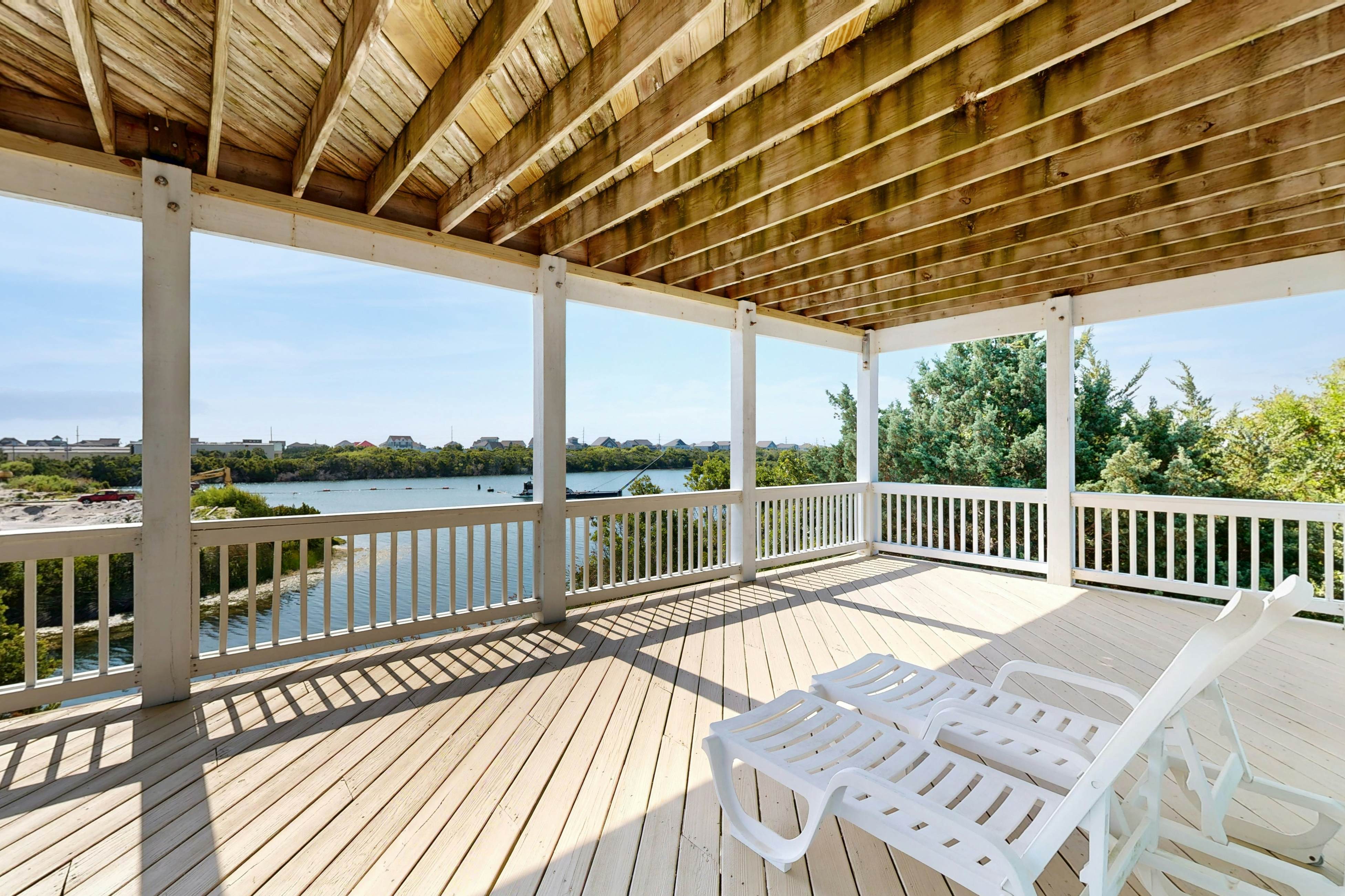 AVKS1716 Lady of the Lake #16-17