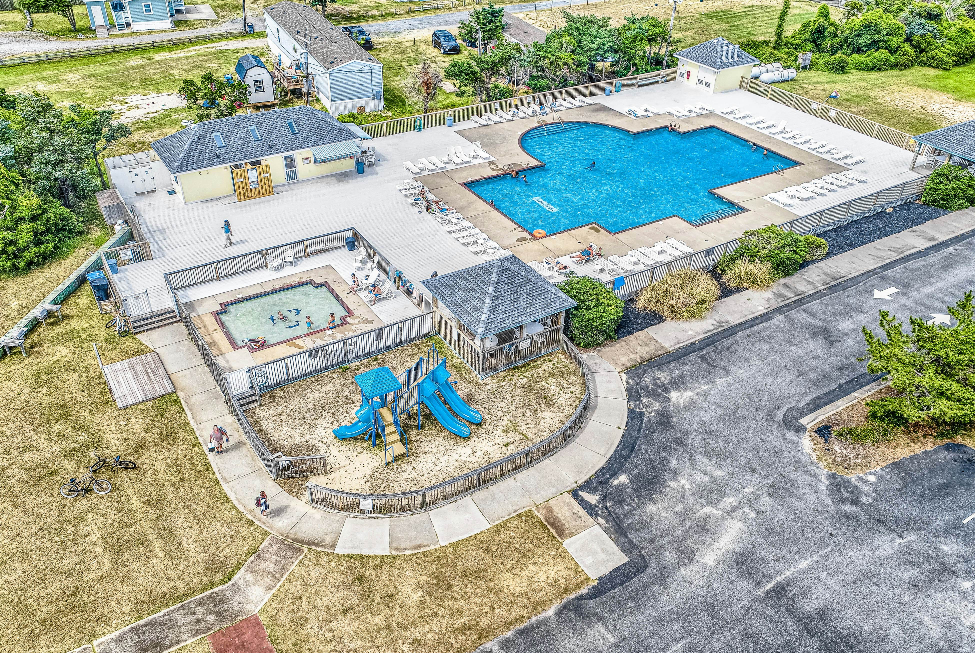 AVKS1716 Lady of the Lake #16-17