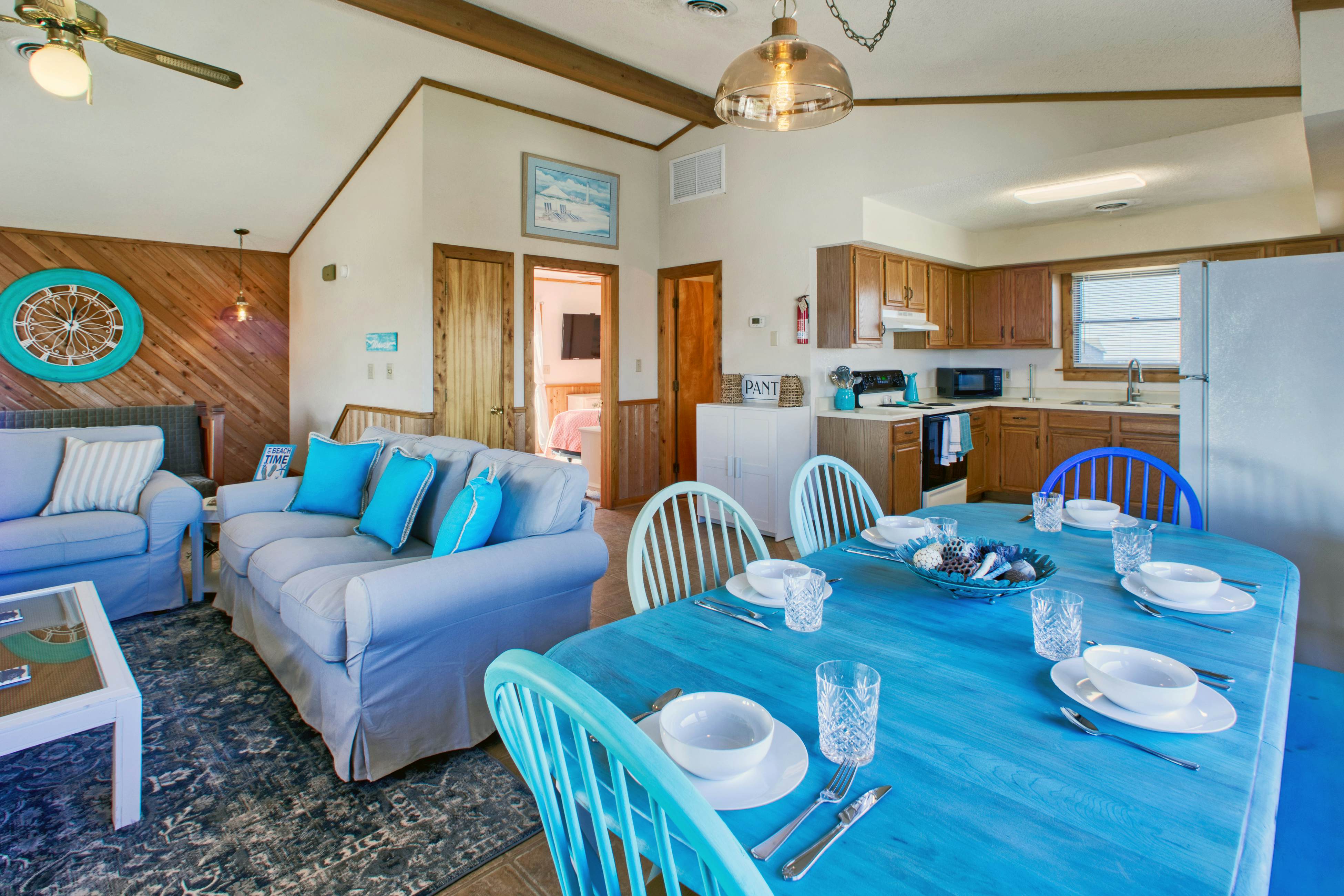 AV774 1 Good Life 774