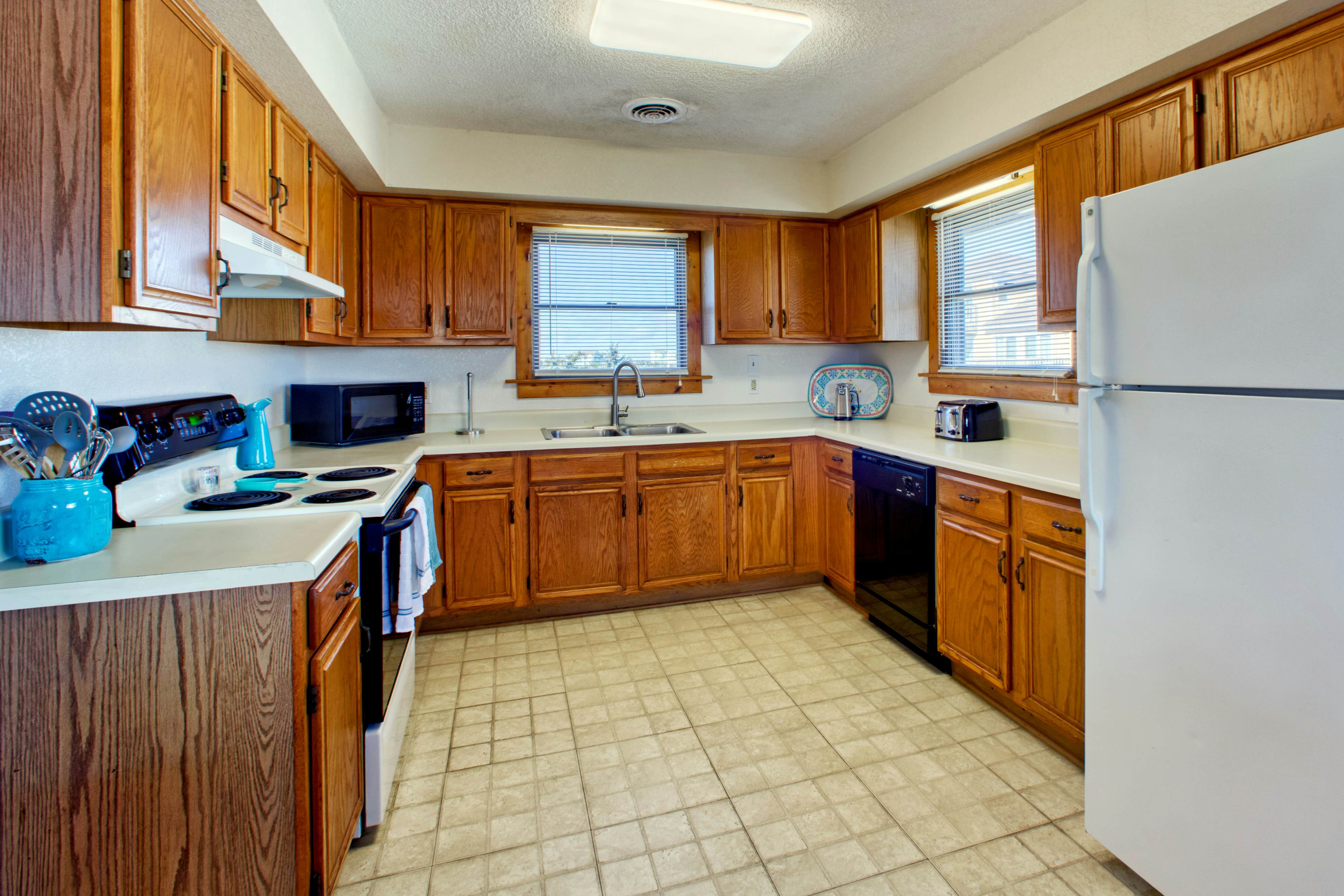 AV774 1 Good Life 774