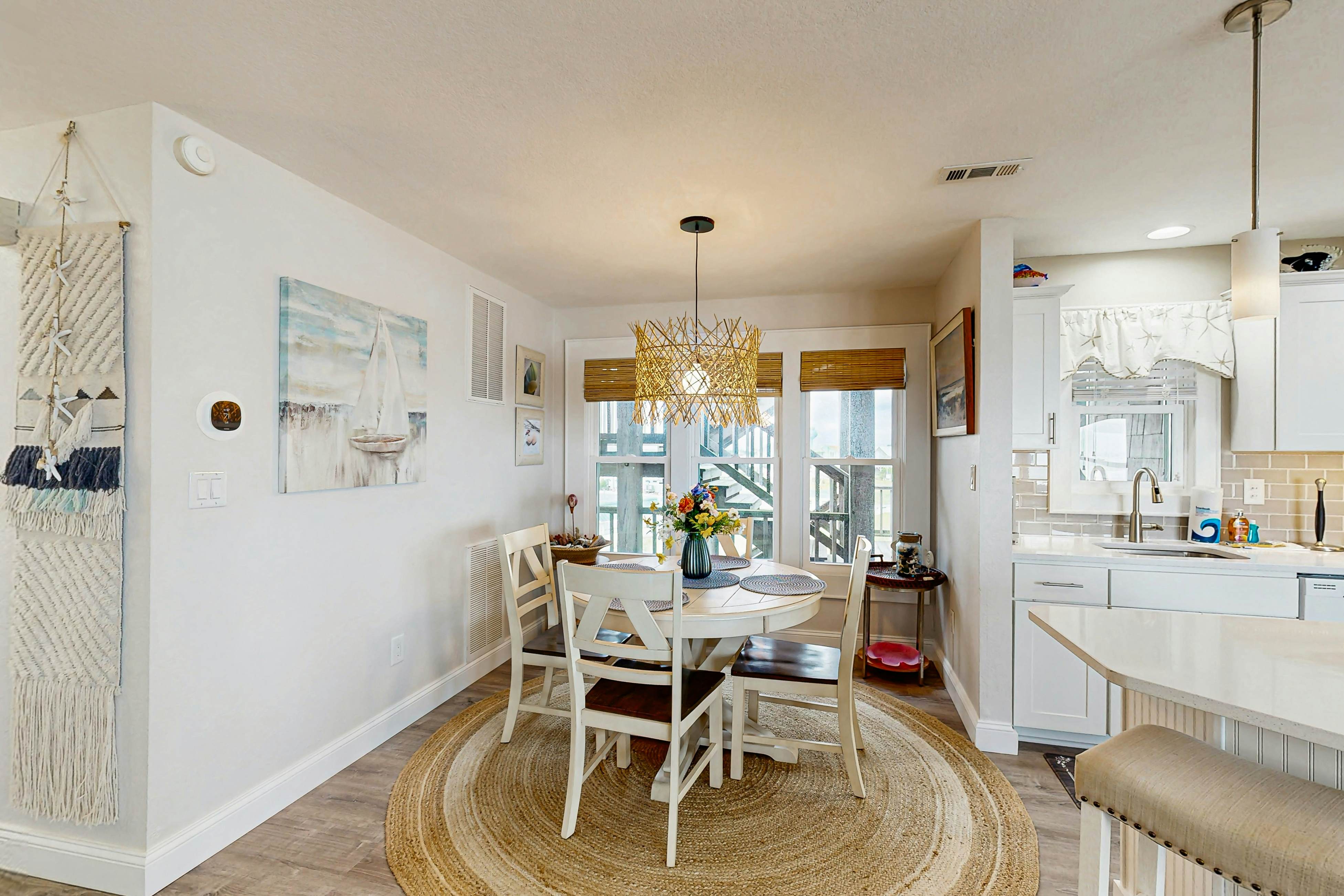 AVIK5 Beach Glass Terrace  #5-IC