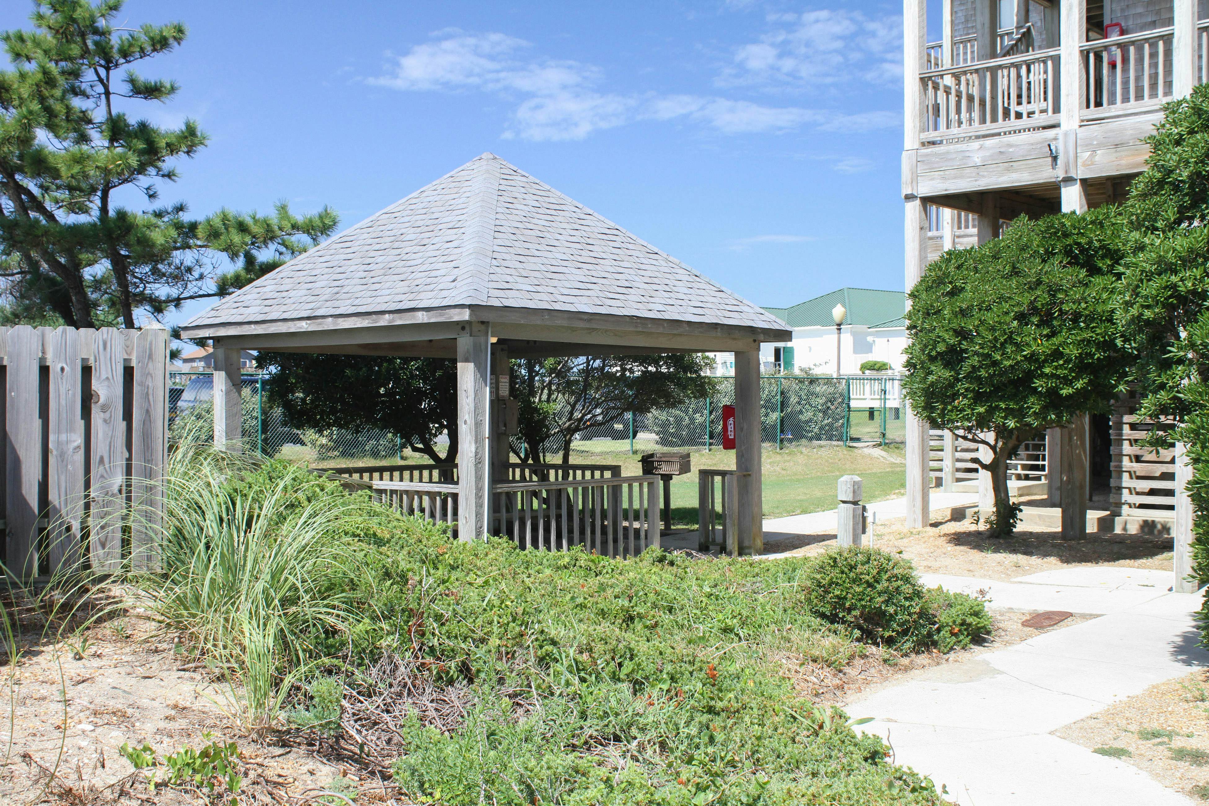 AVIK5 Beach Glass Terrace  #5-IC