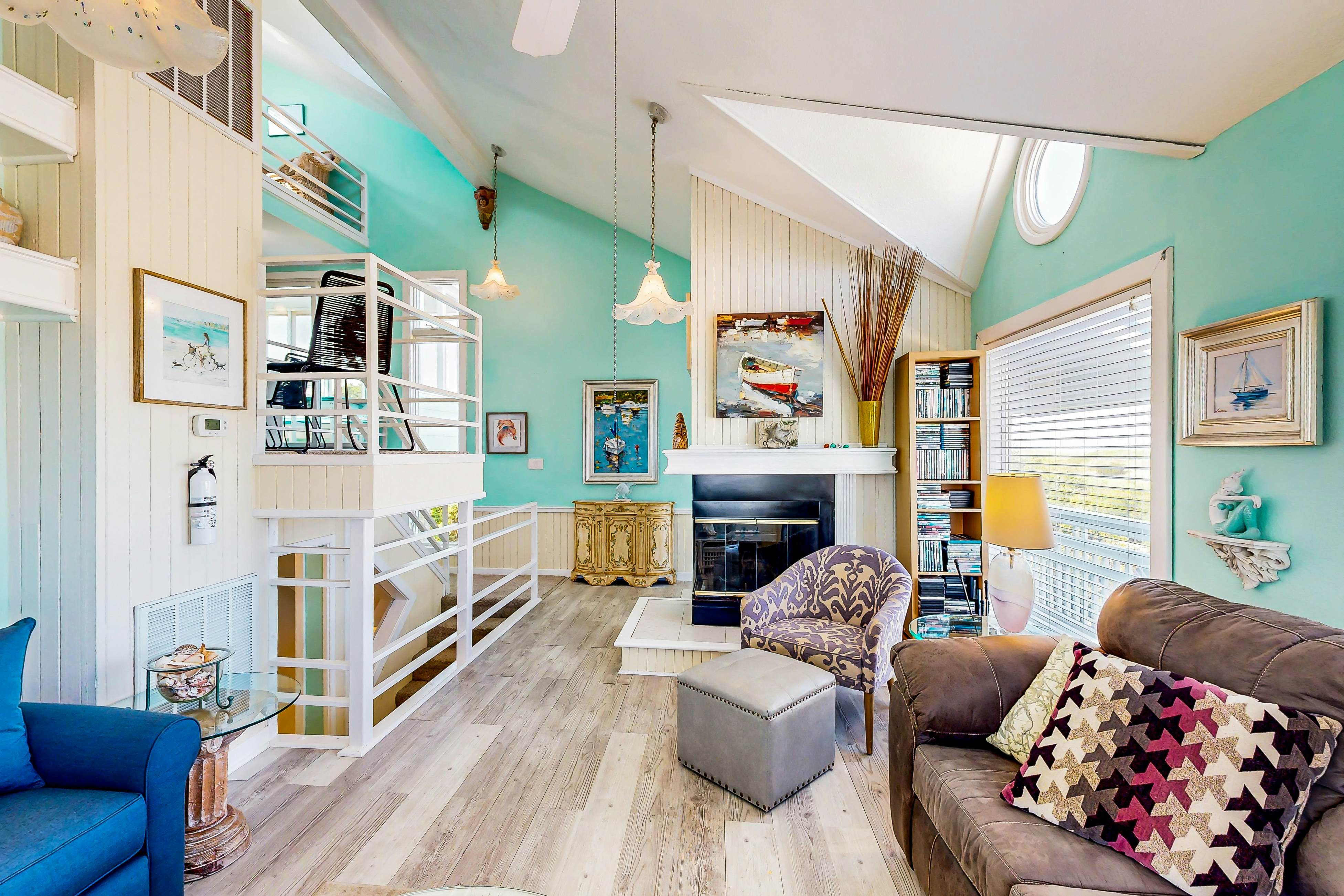 AVHC75 Breakwater  #75-HC