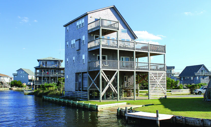 Custom, Waterfront Home w/ Boat Ramp, Sound Views, Private Hot Tub, Shared Pool
