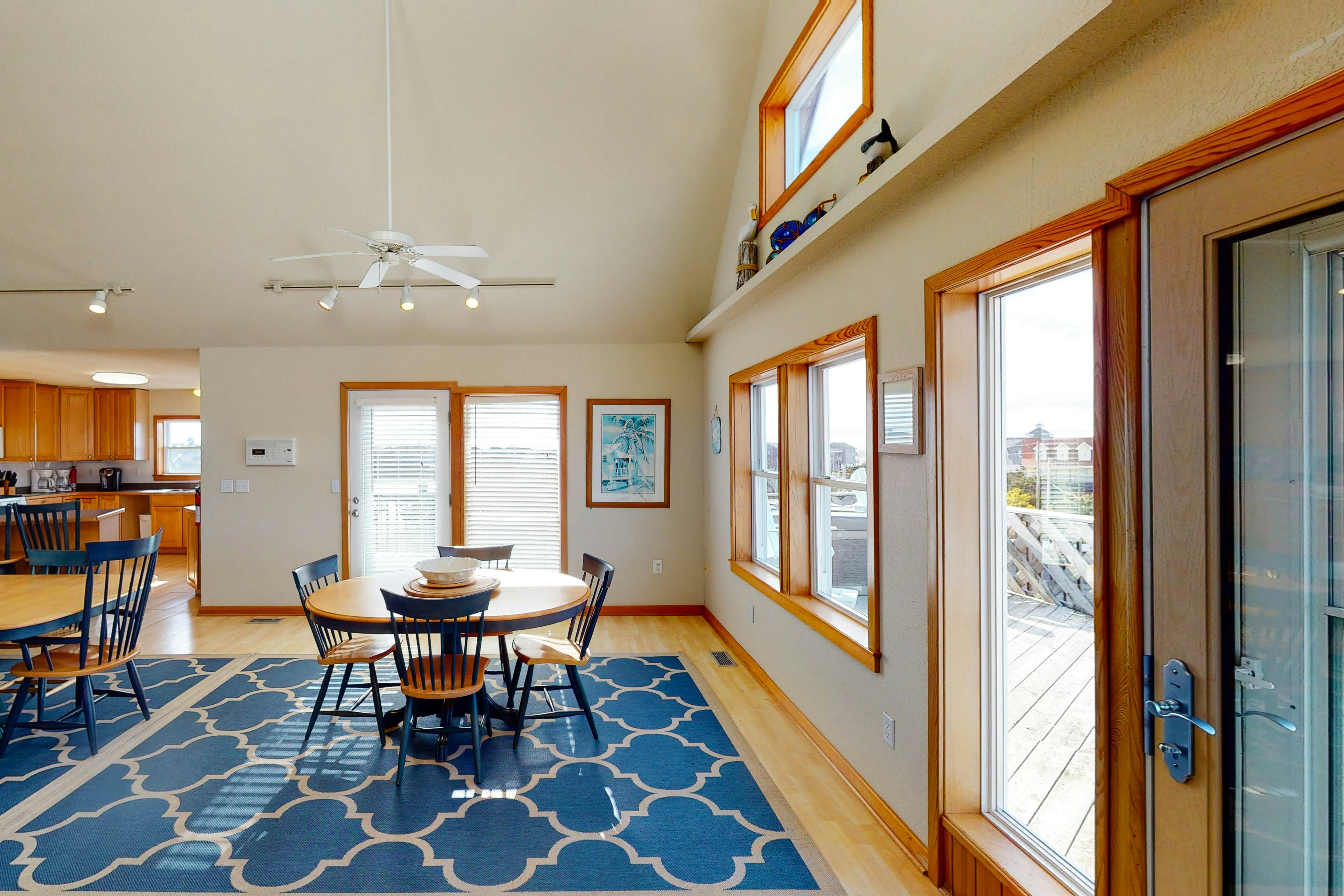 AVHC205 Pamlico Sails  #205HC