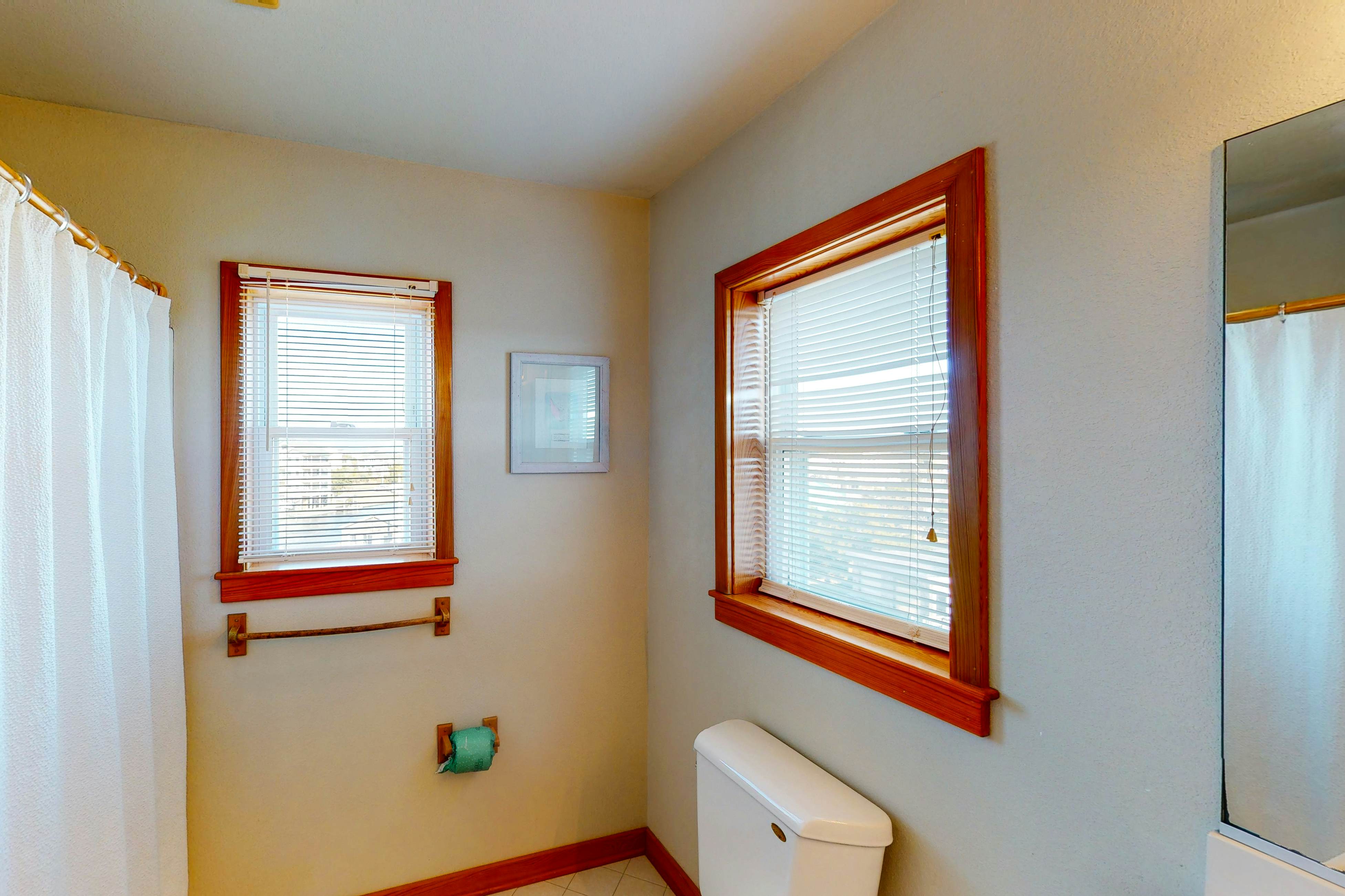 AVHC205 Pamlico Sails  #205HC