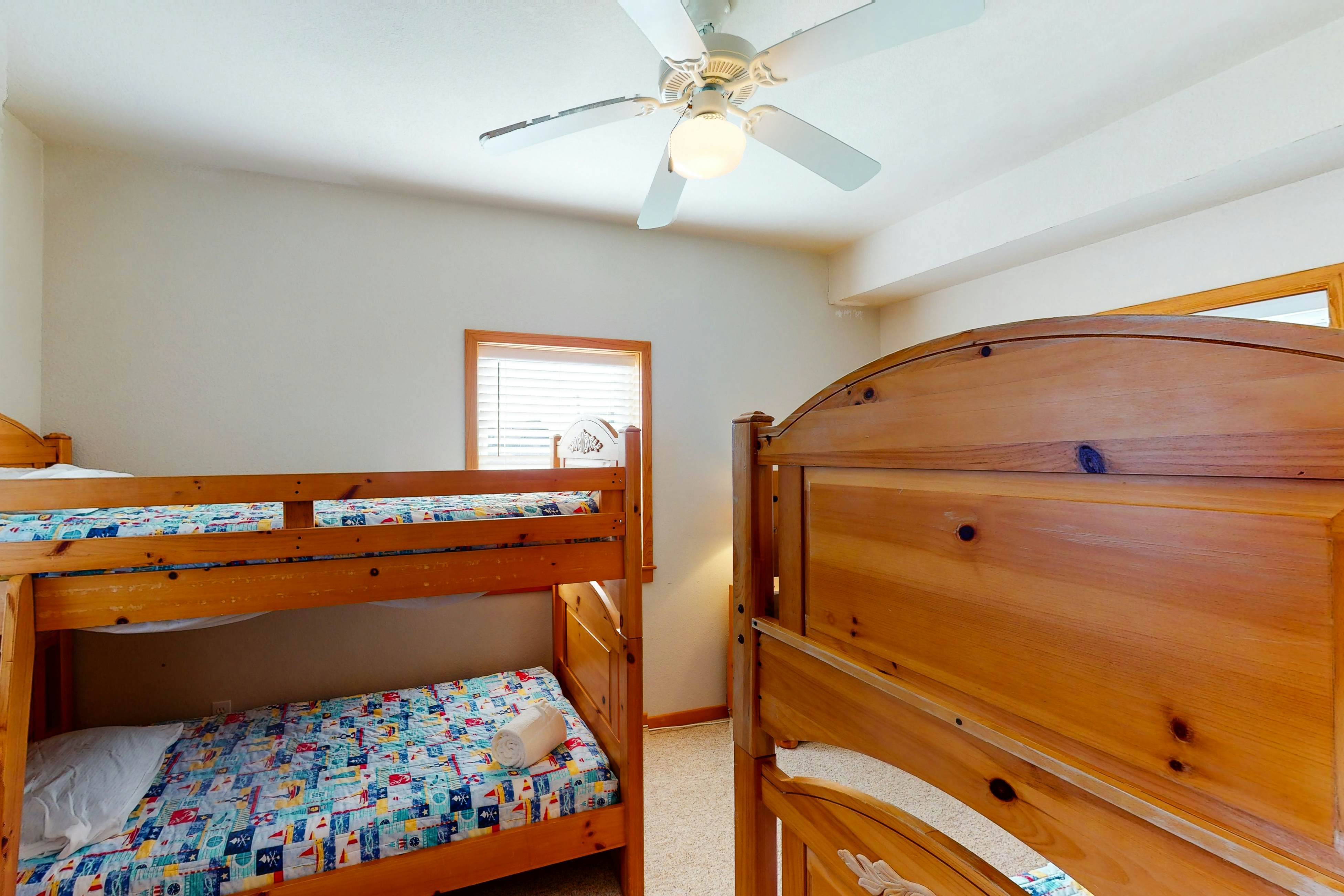 AVHC205 Pamlico Sails  #205HC