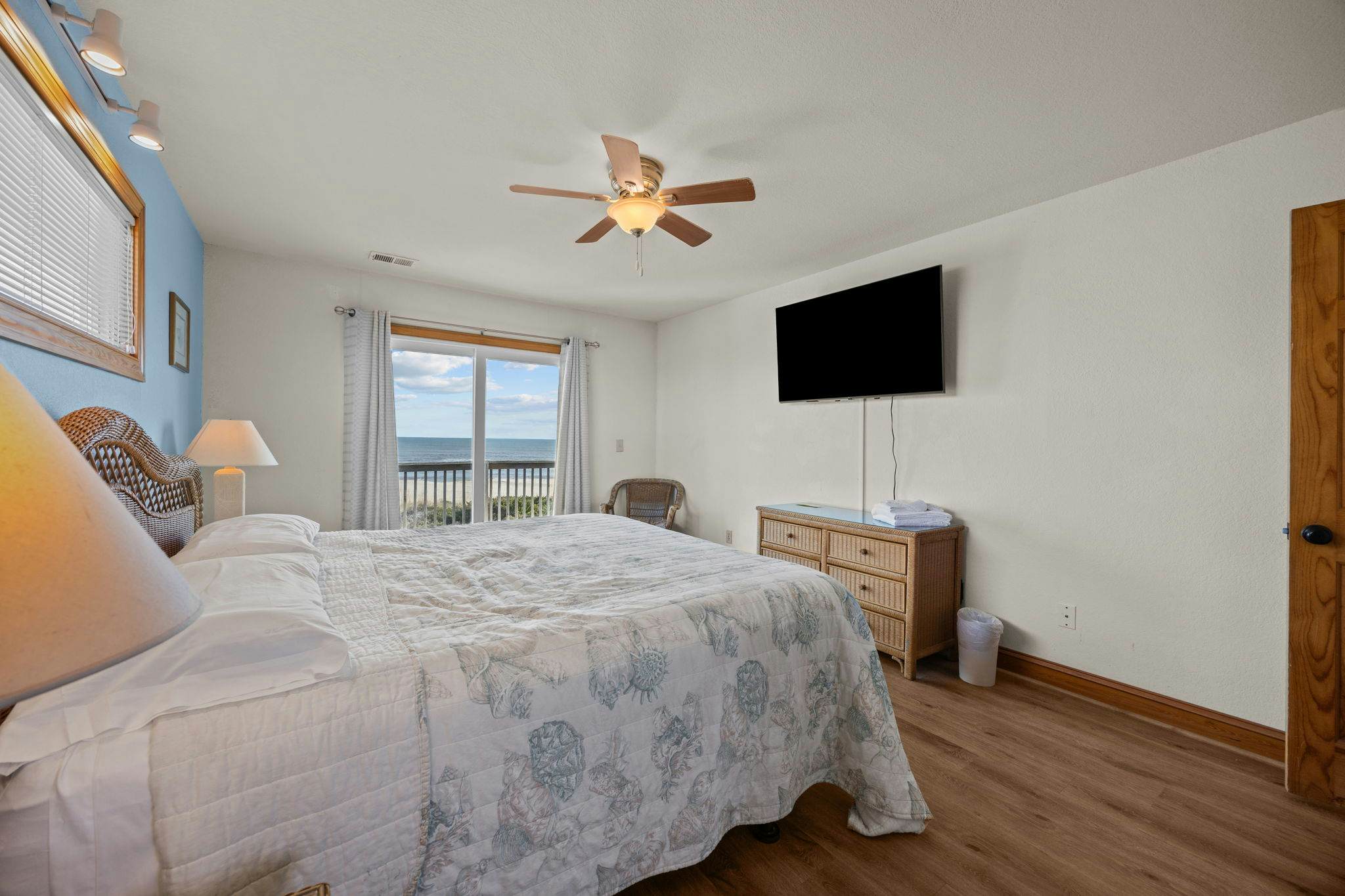 AVKD10 Off Duty #10-KD