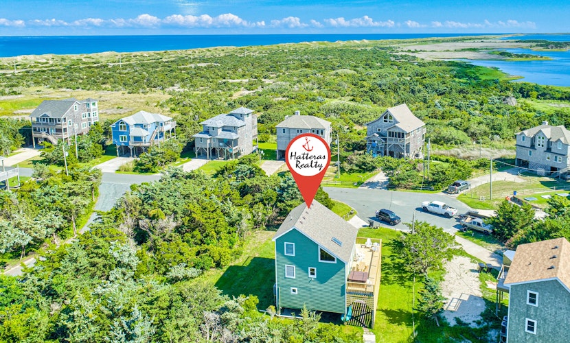 Askins Creek Cottage:Waterfront, Private Hot Tub, Kayaks