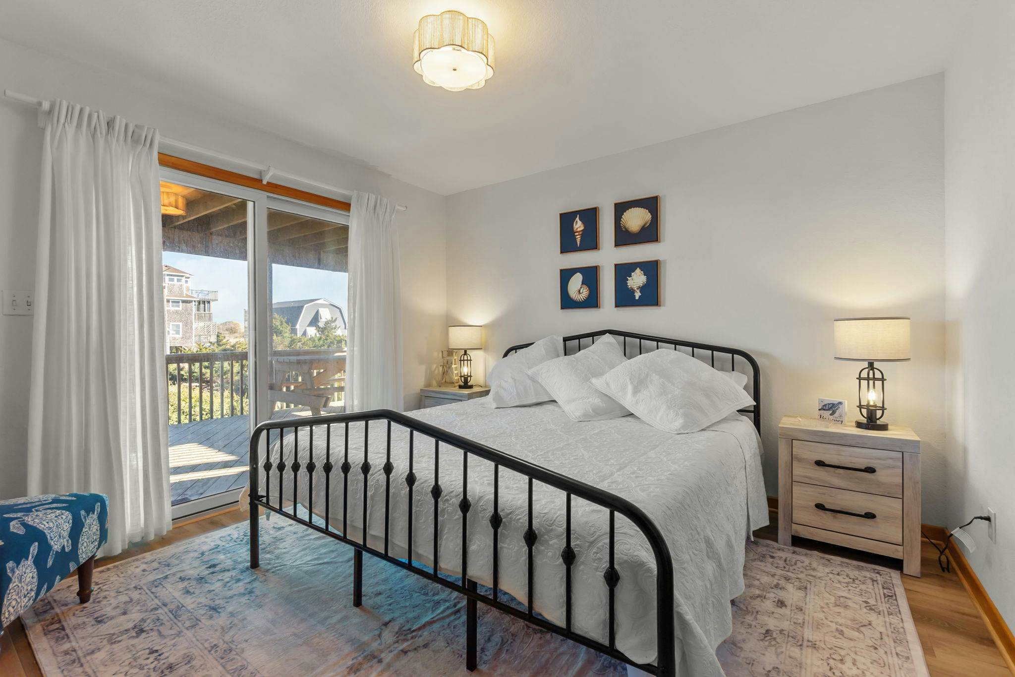 WV12 Holiday Beach House