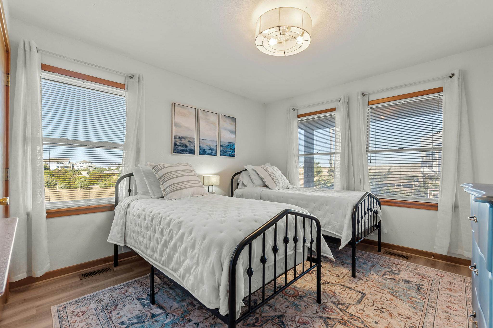 WV12 Holiday Beach House