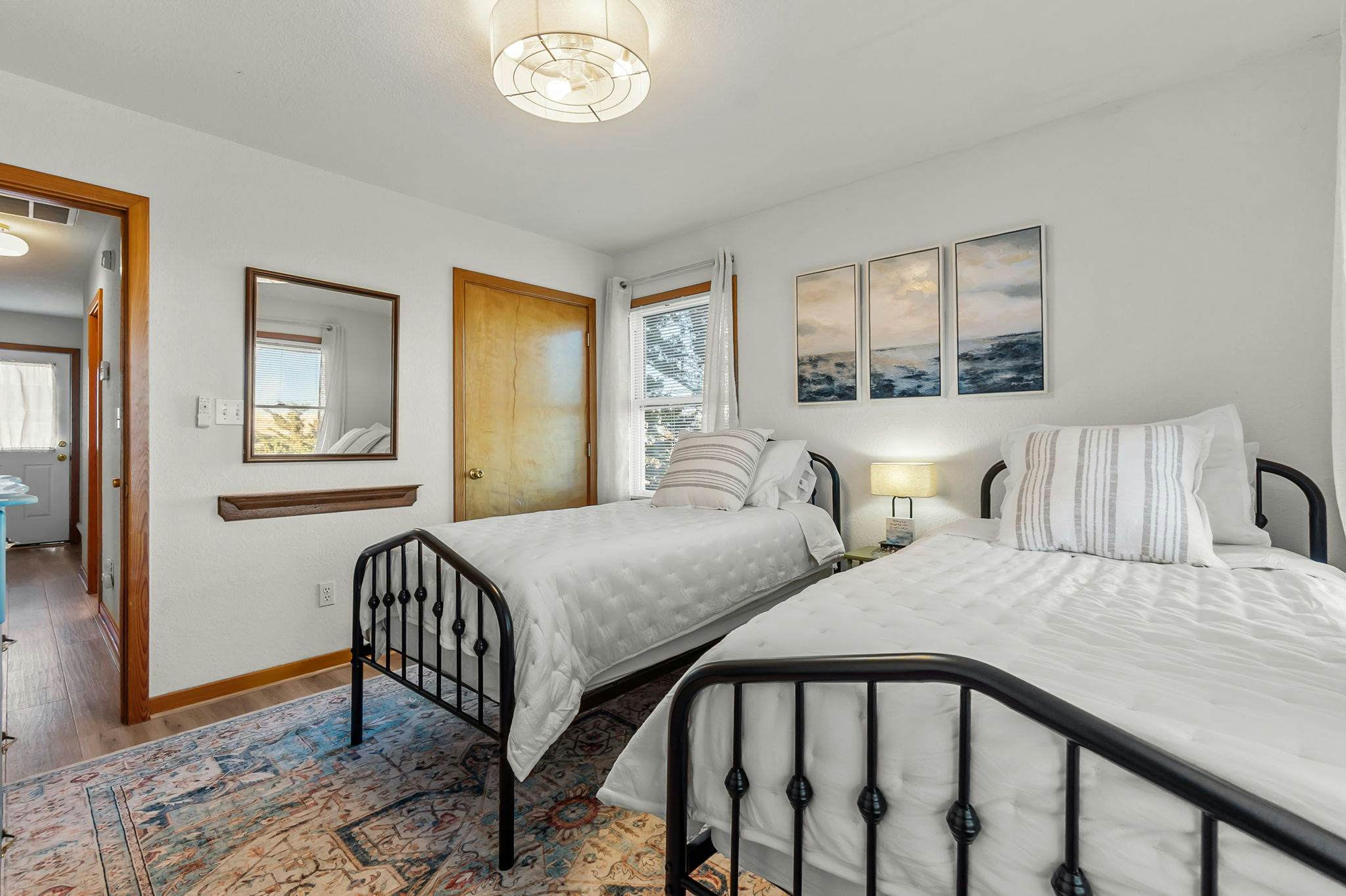 WV12 Holiday Beach House