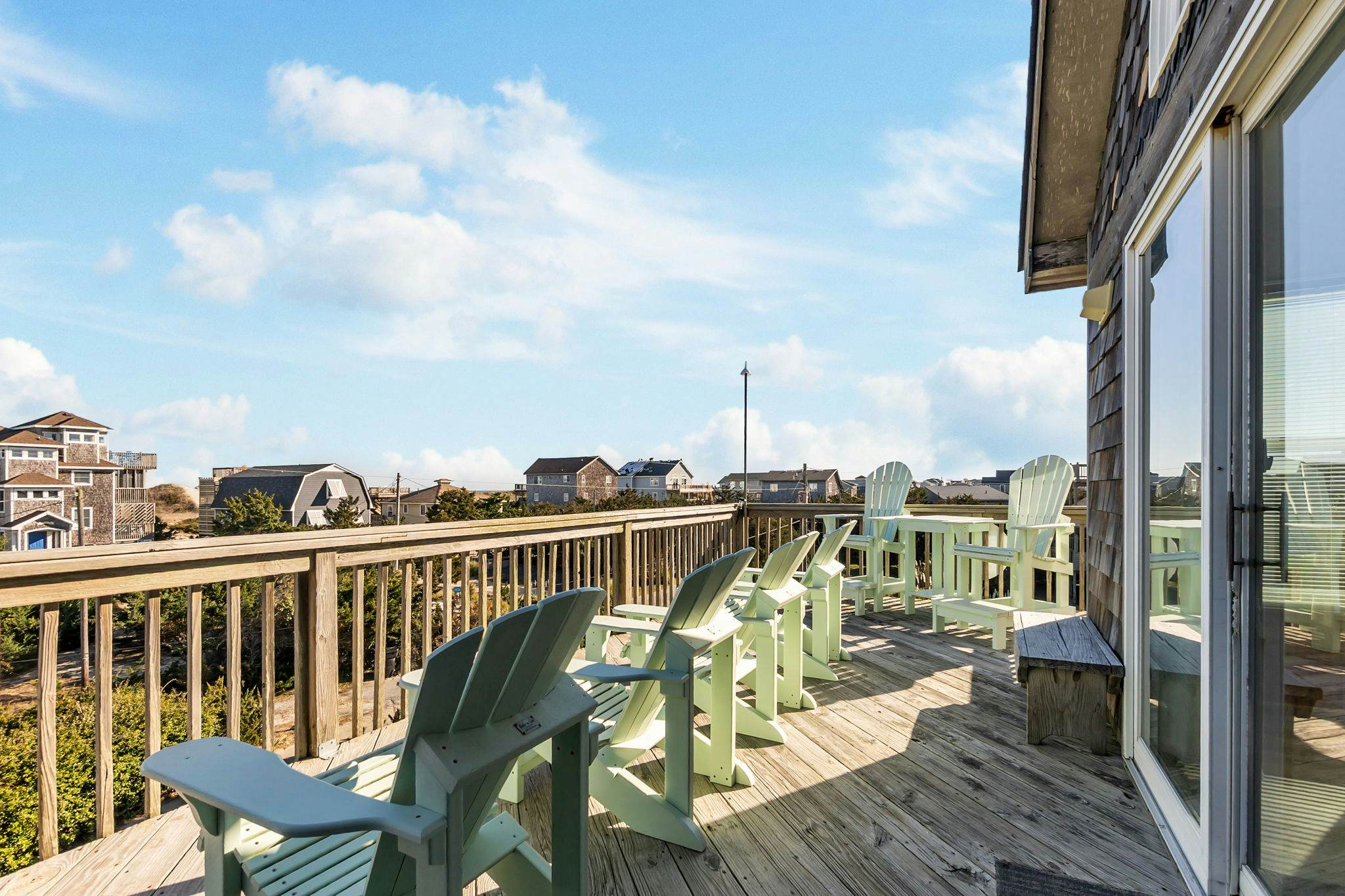 WV12 Holiday Beach House