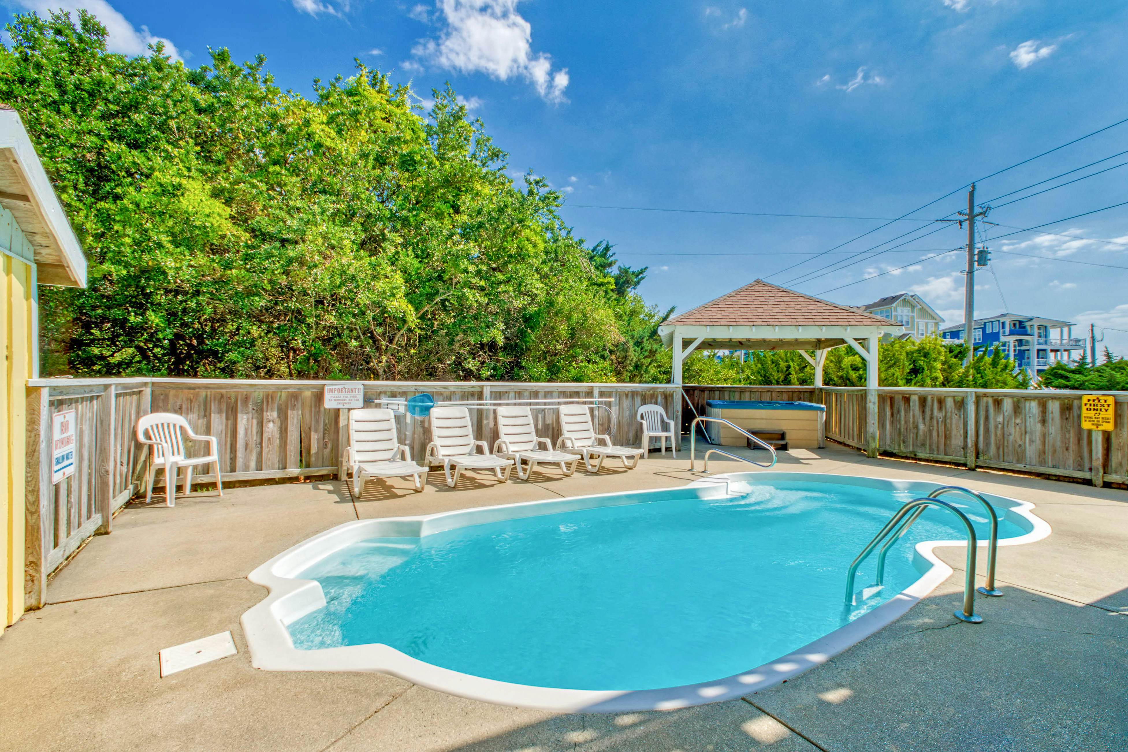 AVWKS101 Under The Boardwalk