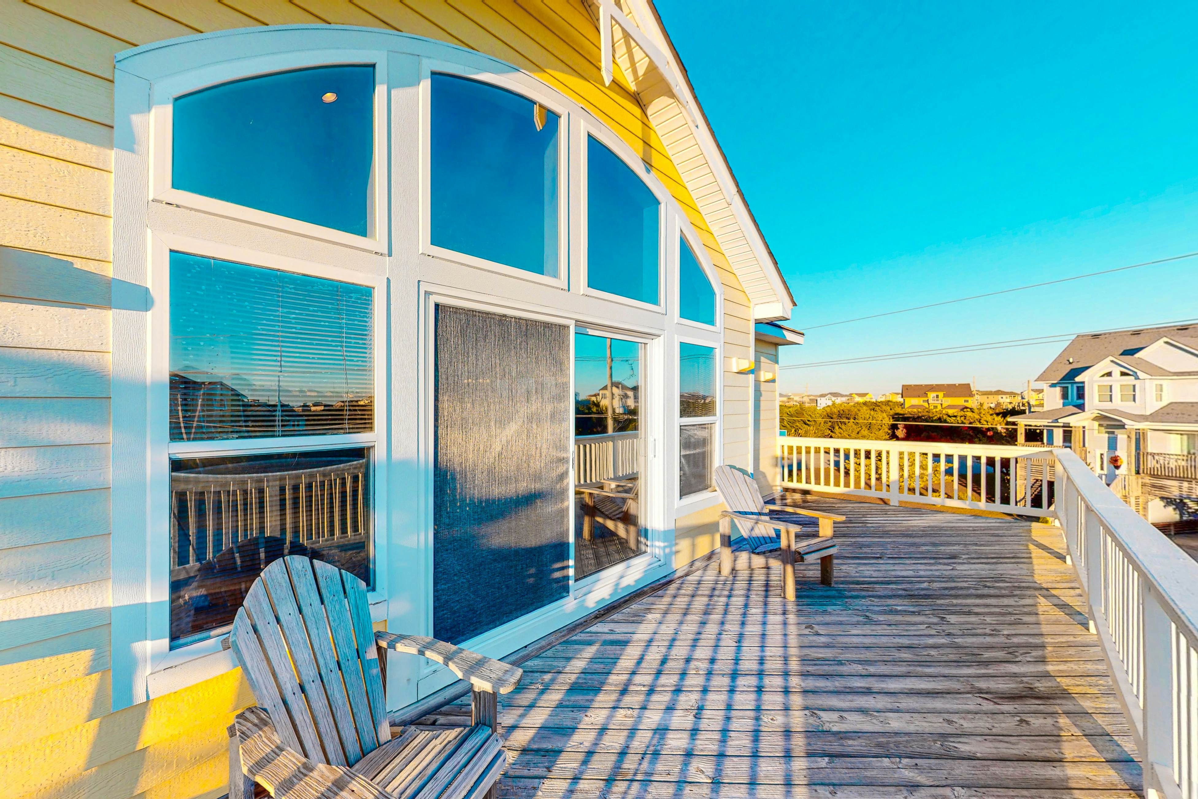 AVWKS101 Under The Boardwalk