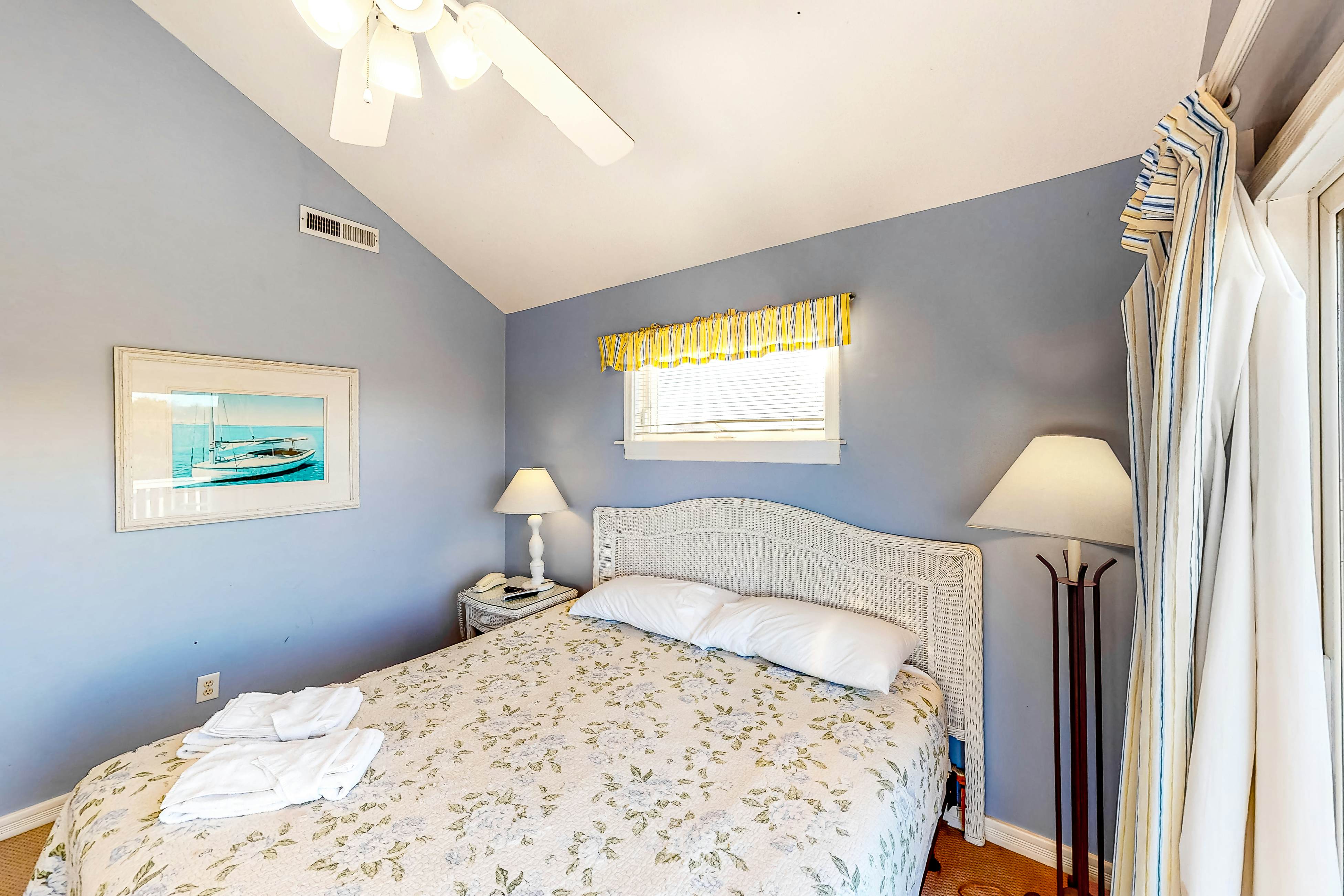 AVWKS101 Under The Boardwalk