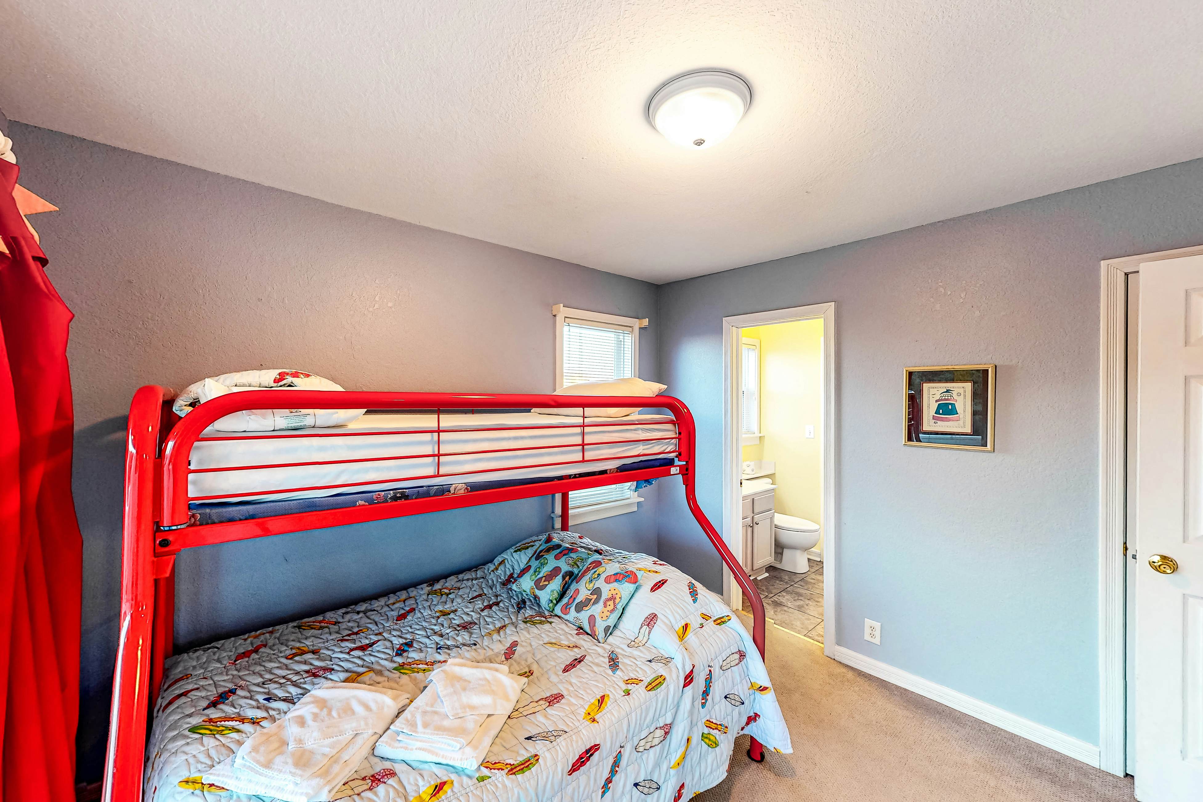 AVWKS101 Under The Boardwalk