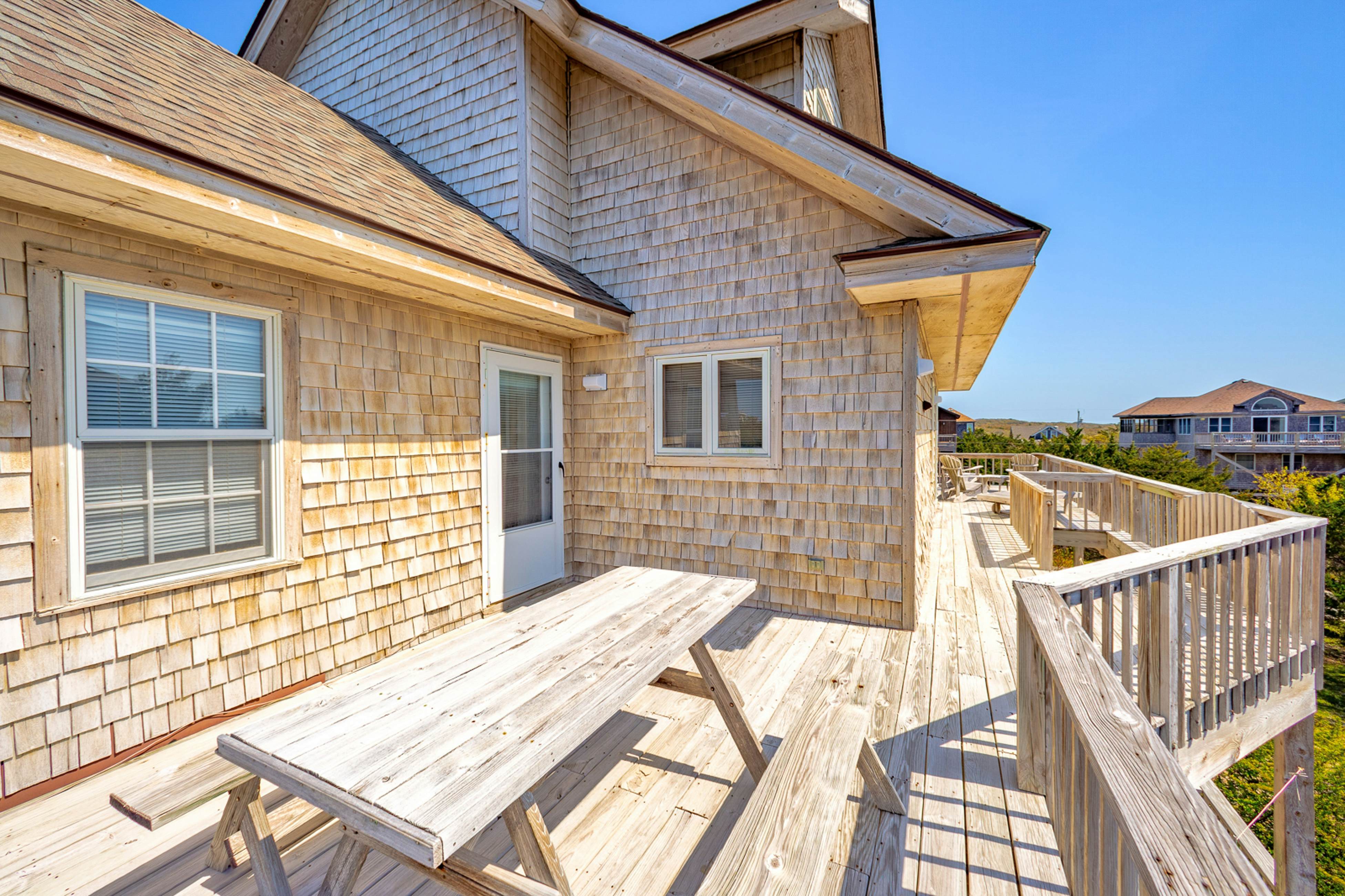 FO65 Hatteras High 65