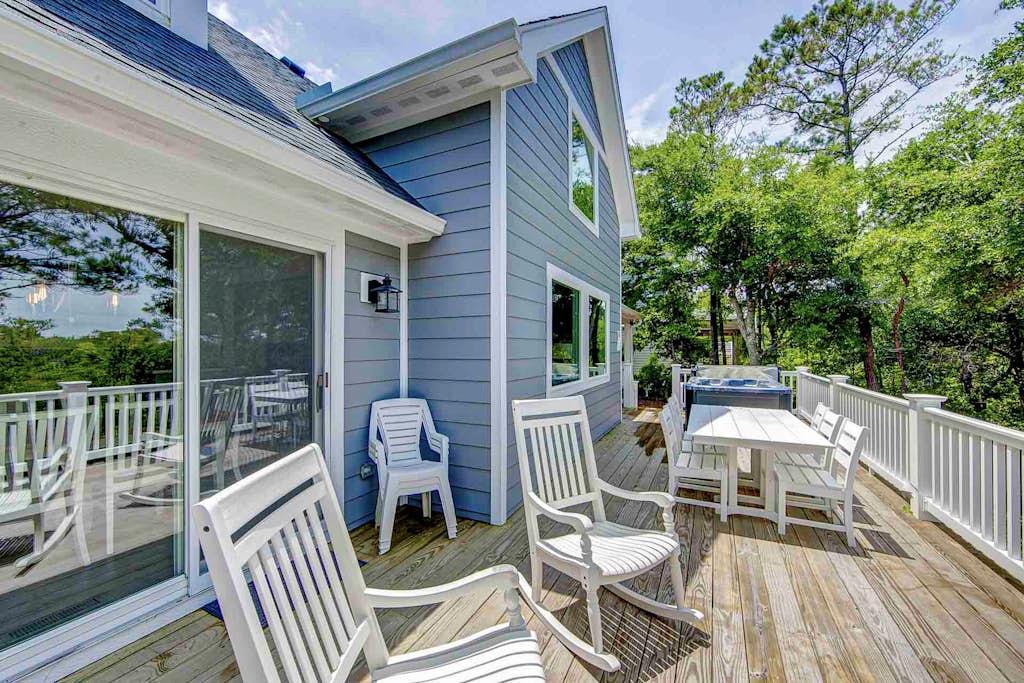 Charming 3BR home in Frisco with Wifi, Full Kitchen and Private Hot Tub
