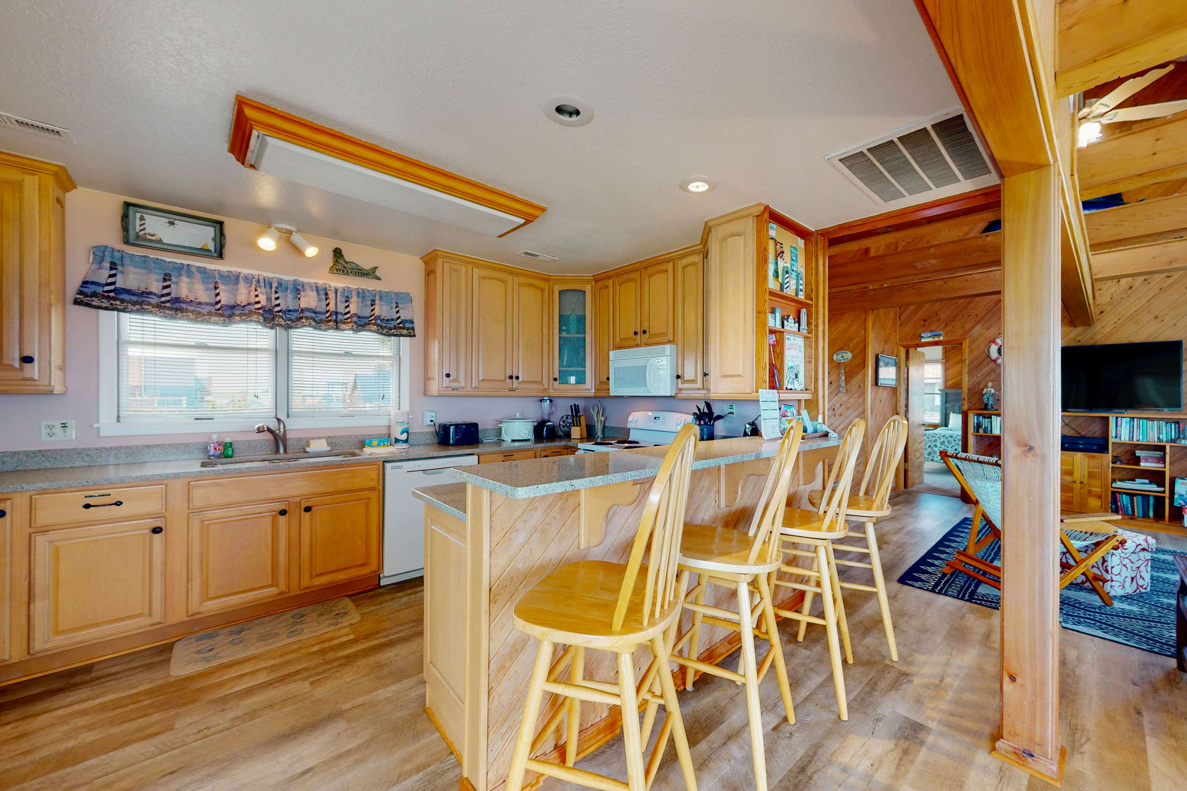 AVKS25 Captain's Quarters  #5-2