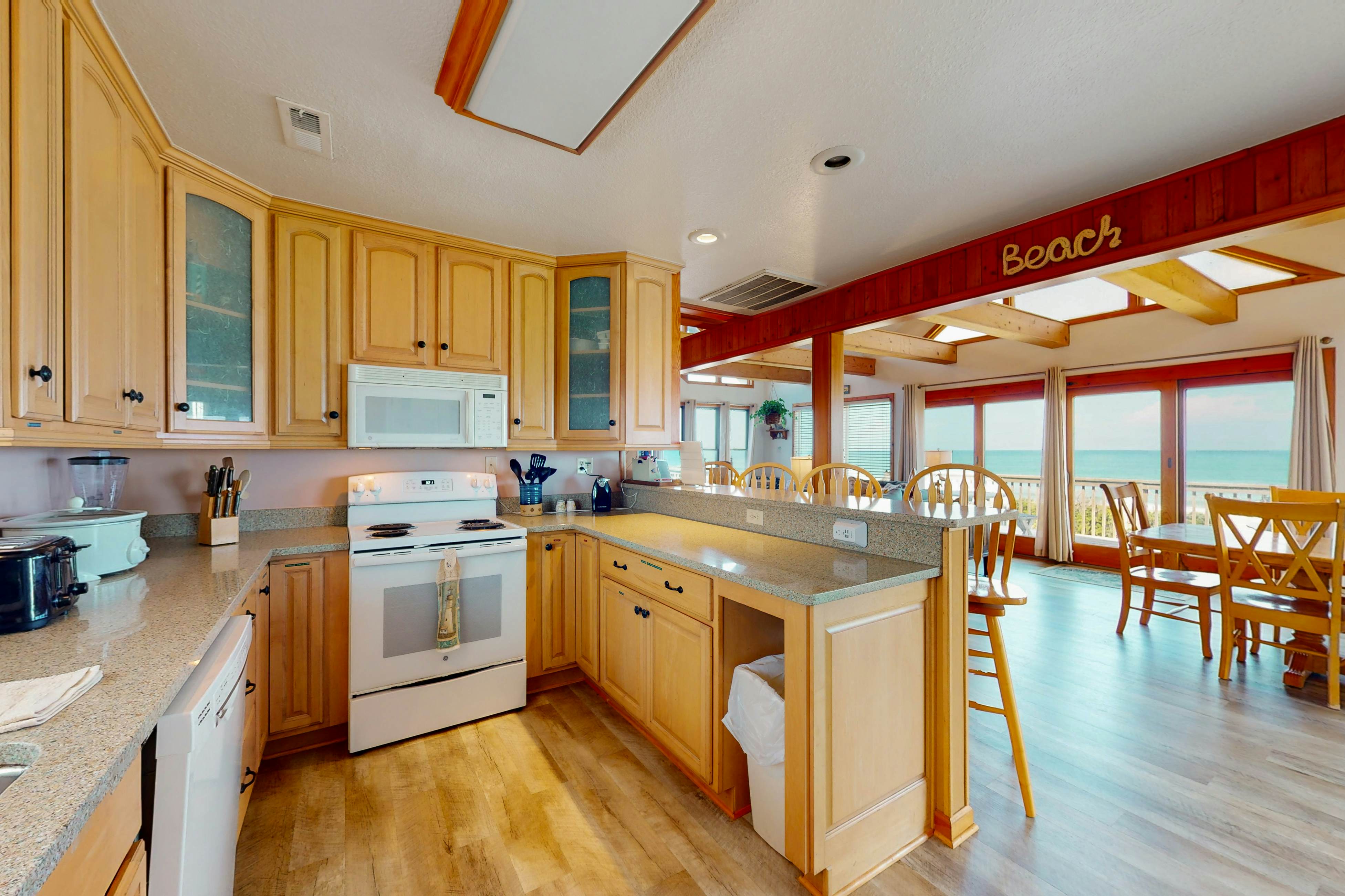 AVKS25 Captain's Quarters  #5-2