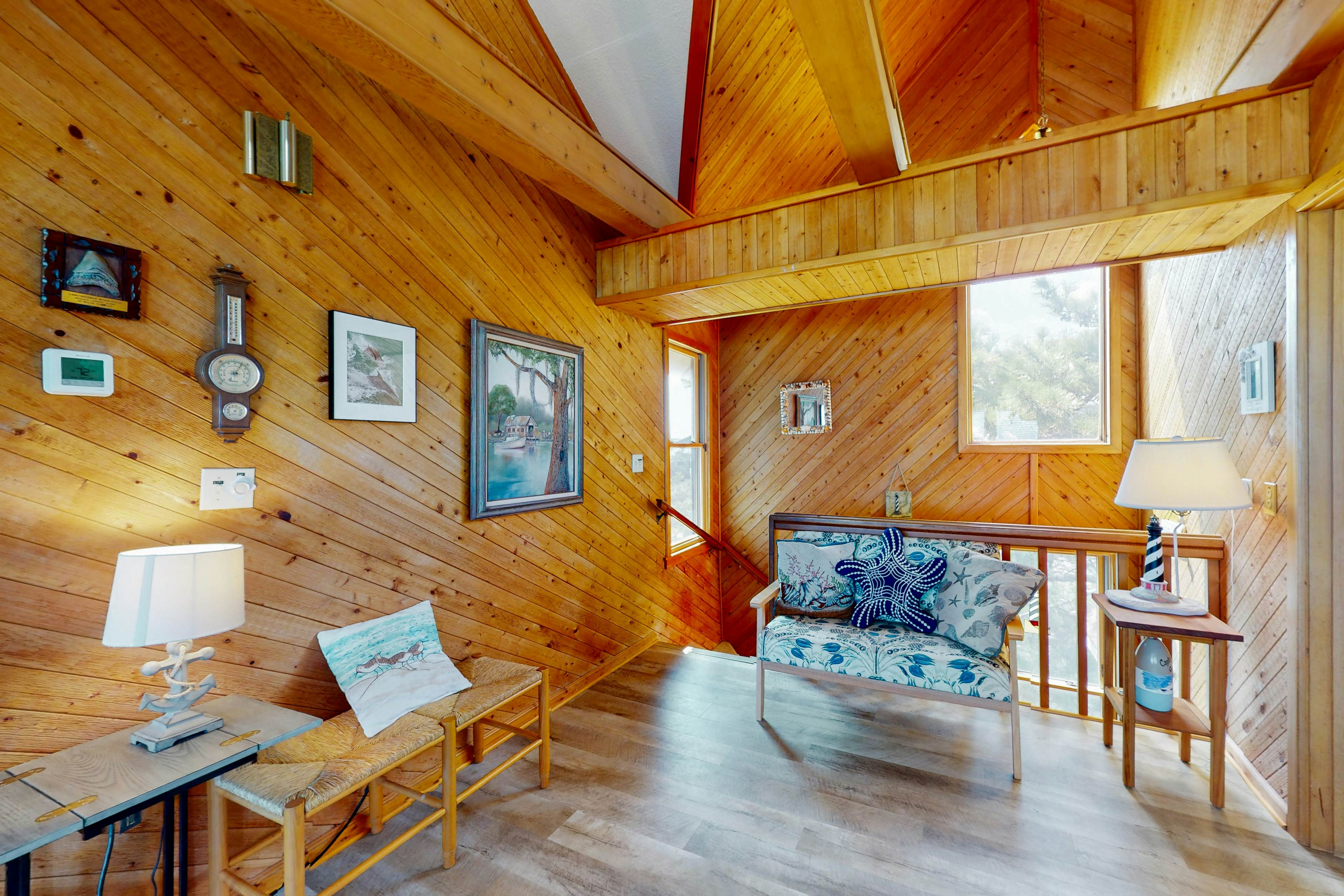 AVKS25 Captain's Quarters  #5-2