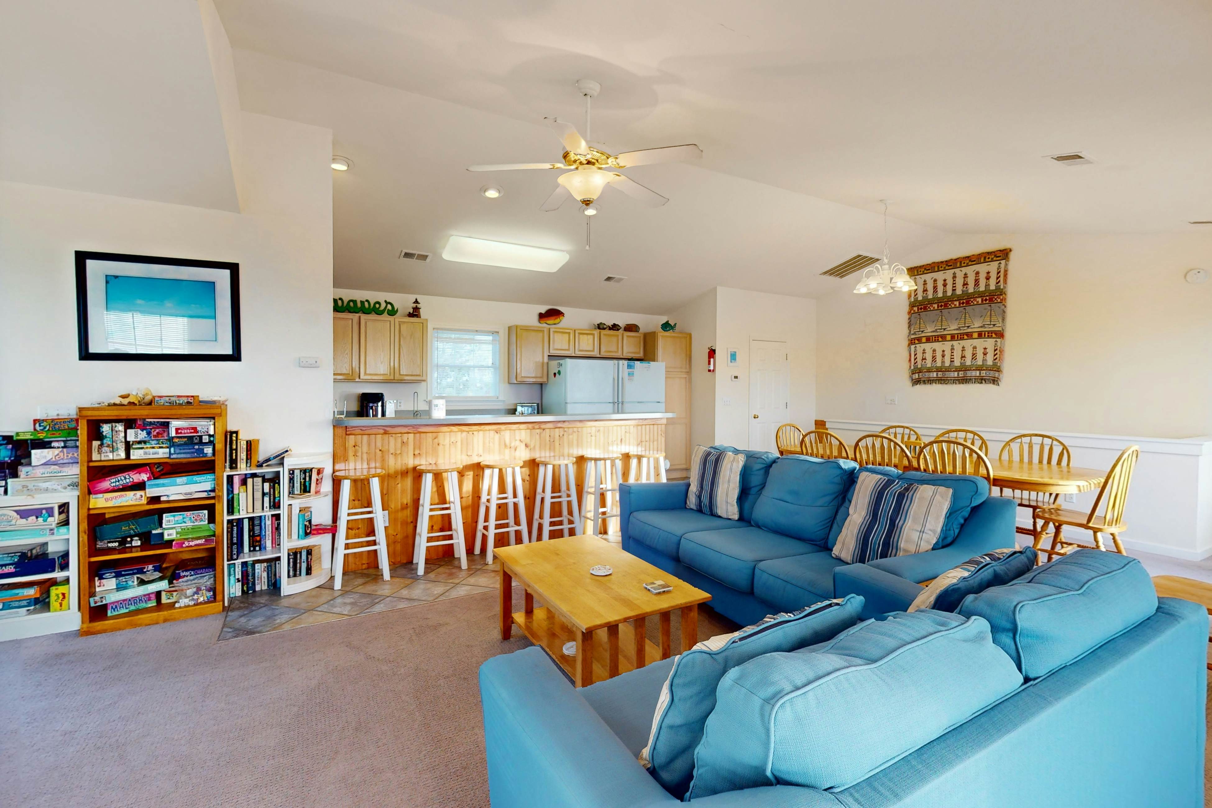 WV06 Breakwater Beach