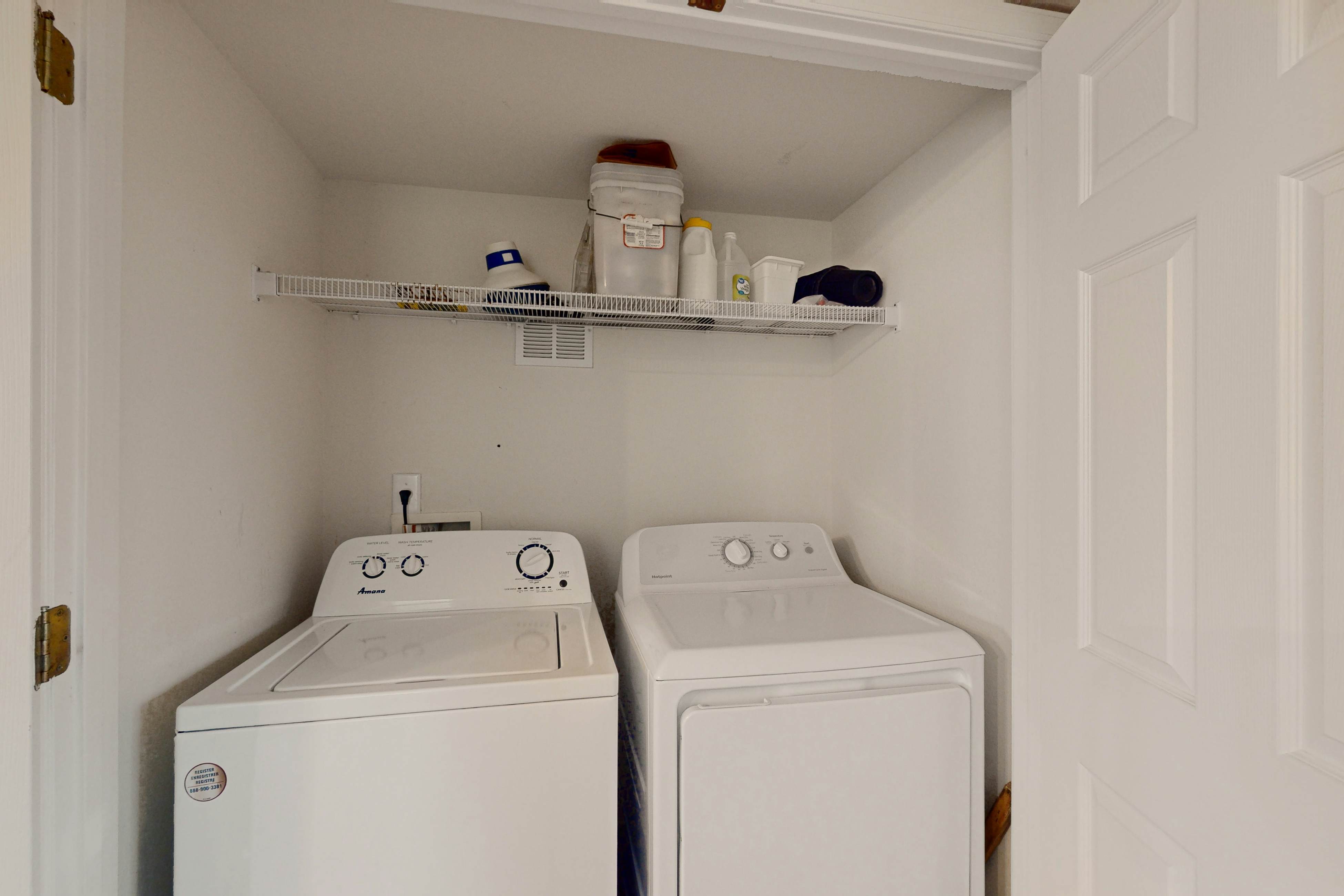 WV06 Breakwater Beach