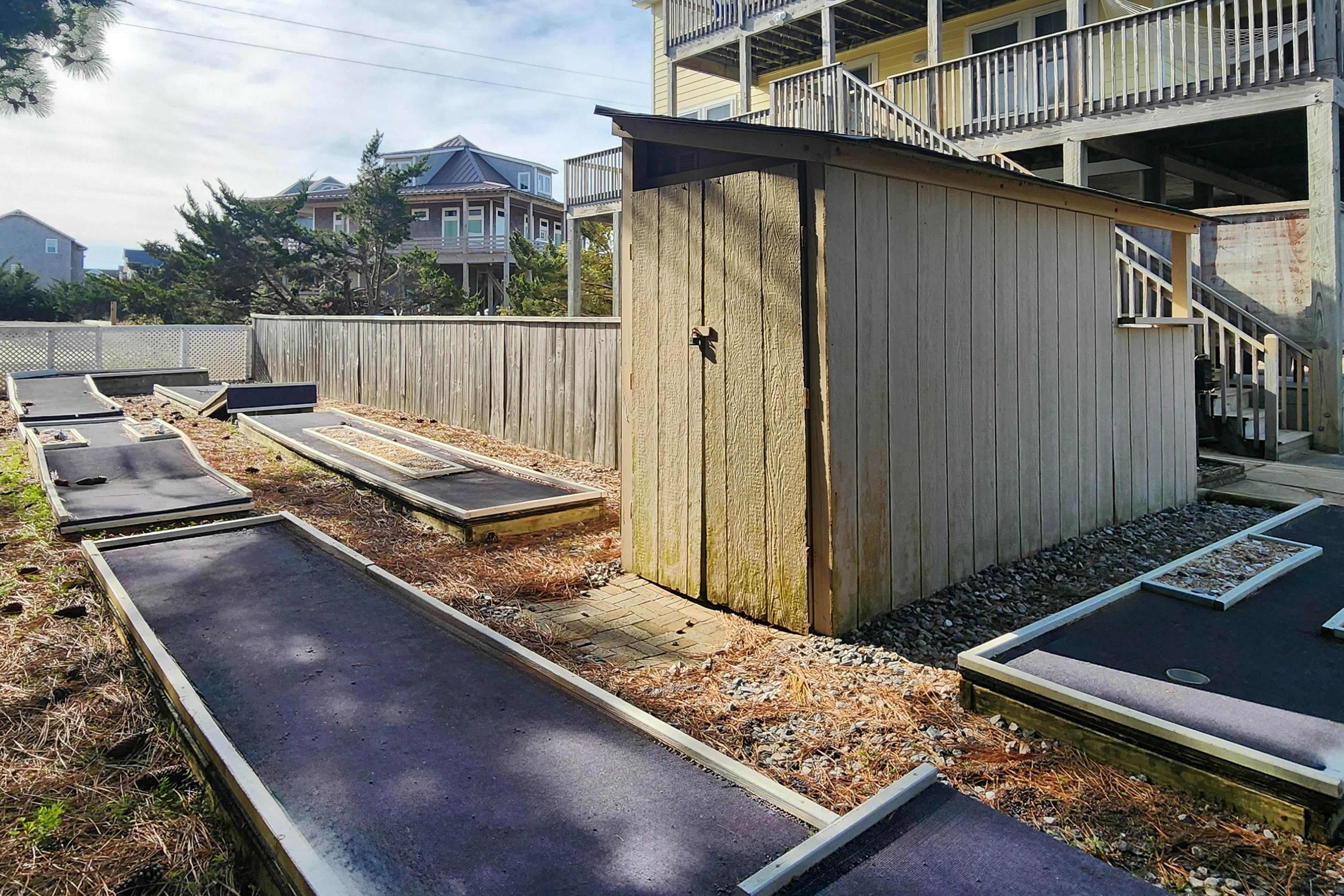 WV06 Breakwater Beach