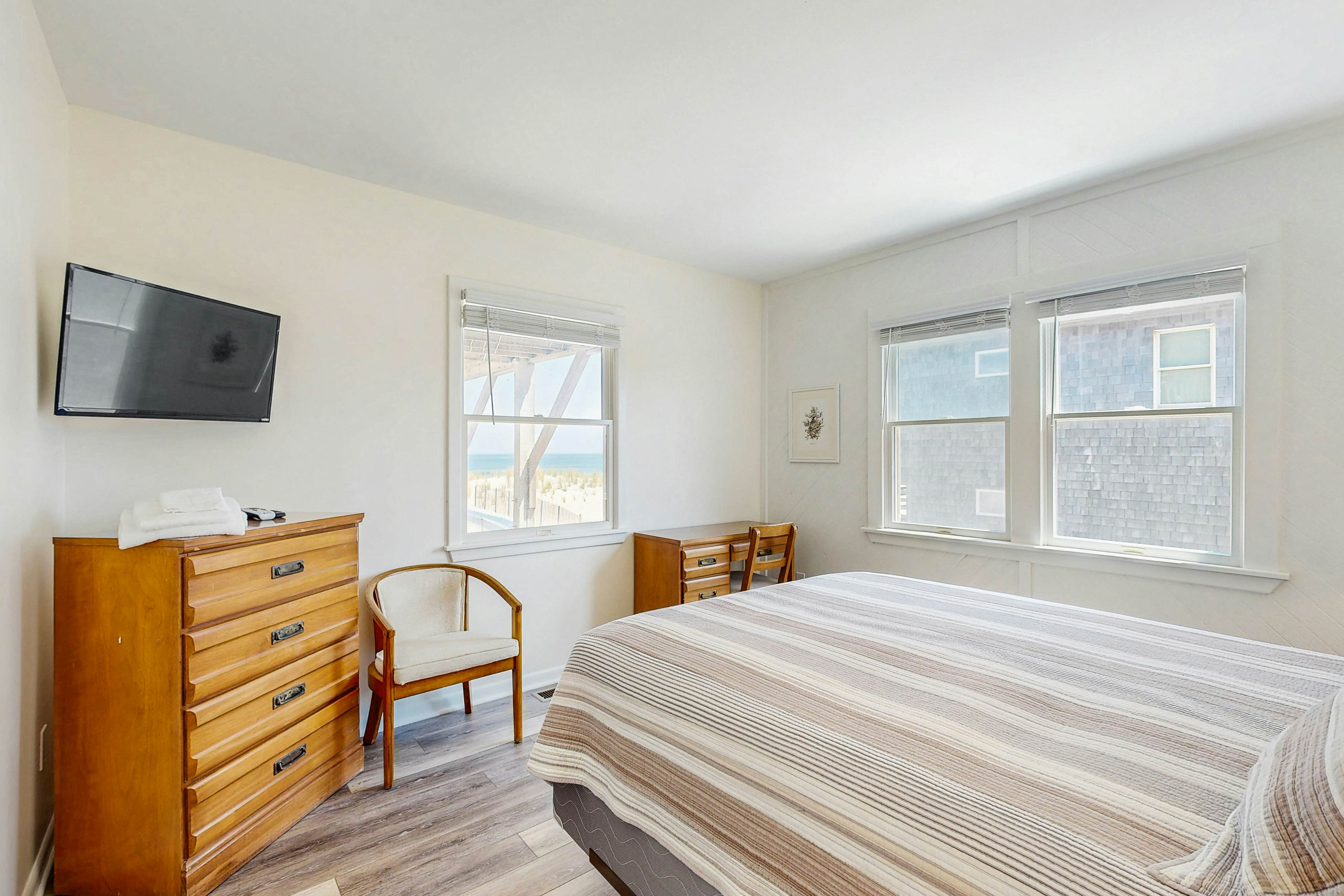 AV138 Windy Dunes 138