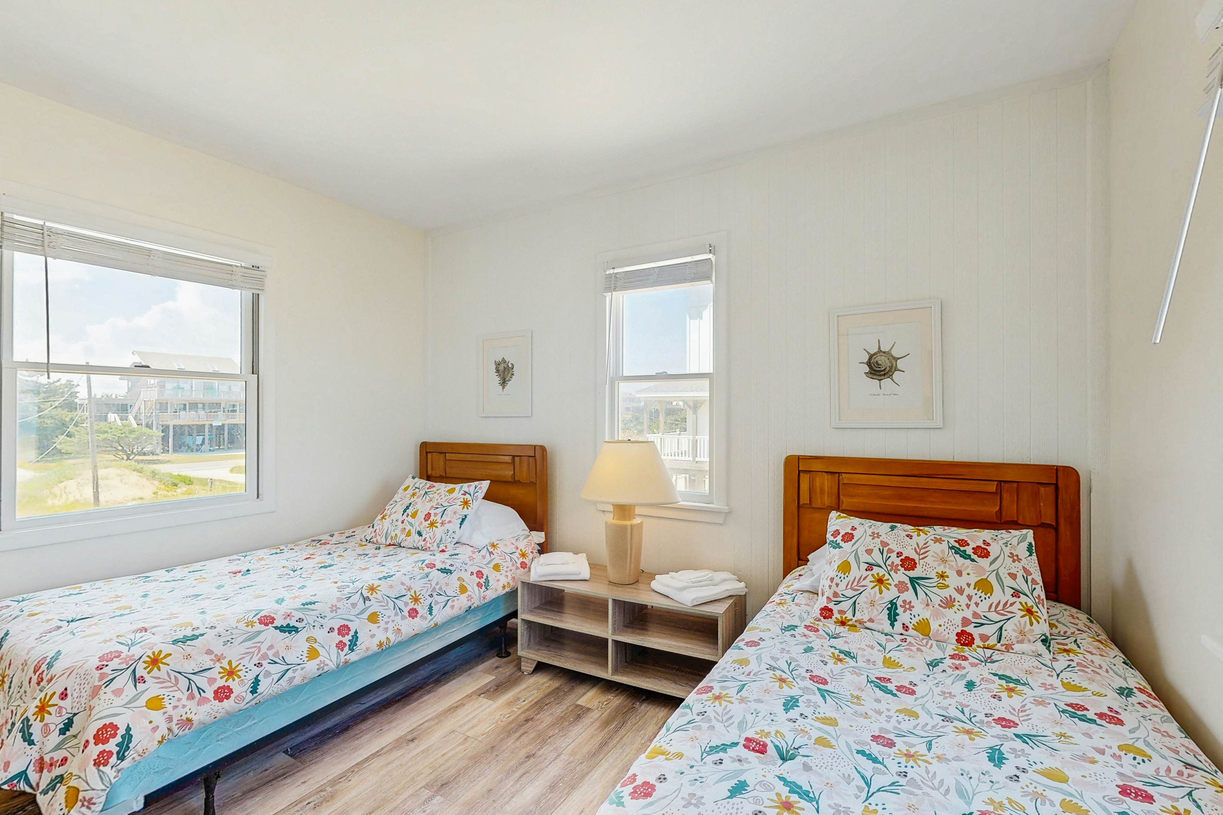 AV138 Windy Dunes 138