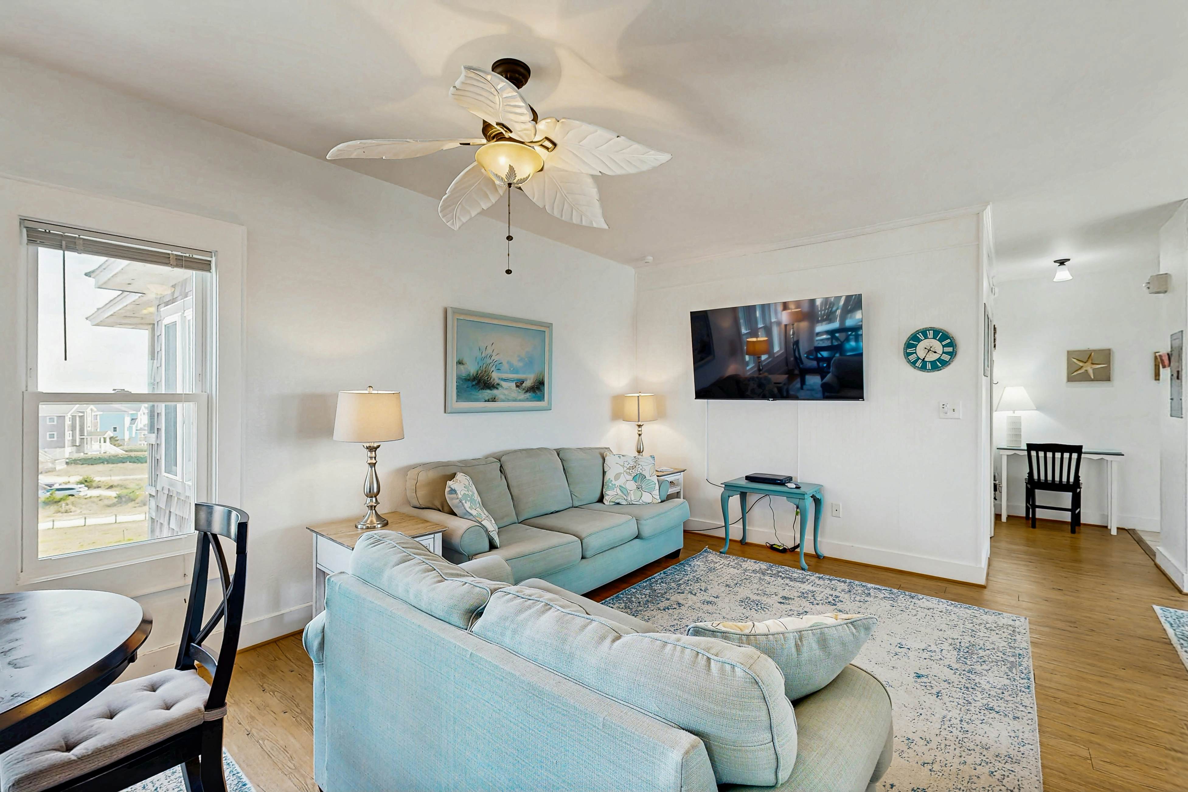 AVIC338 Waves Crest 338 IC