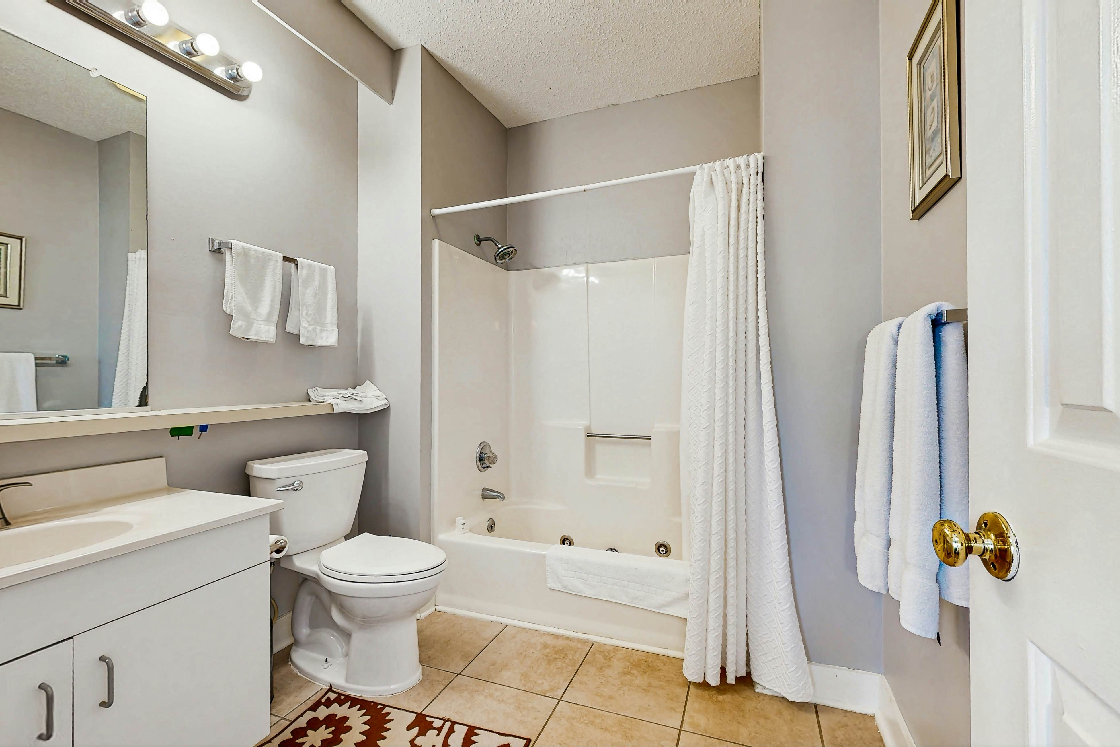 AVIC338 Waves Crest 338 IC