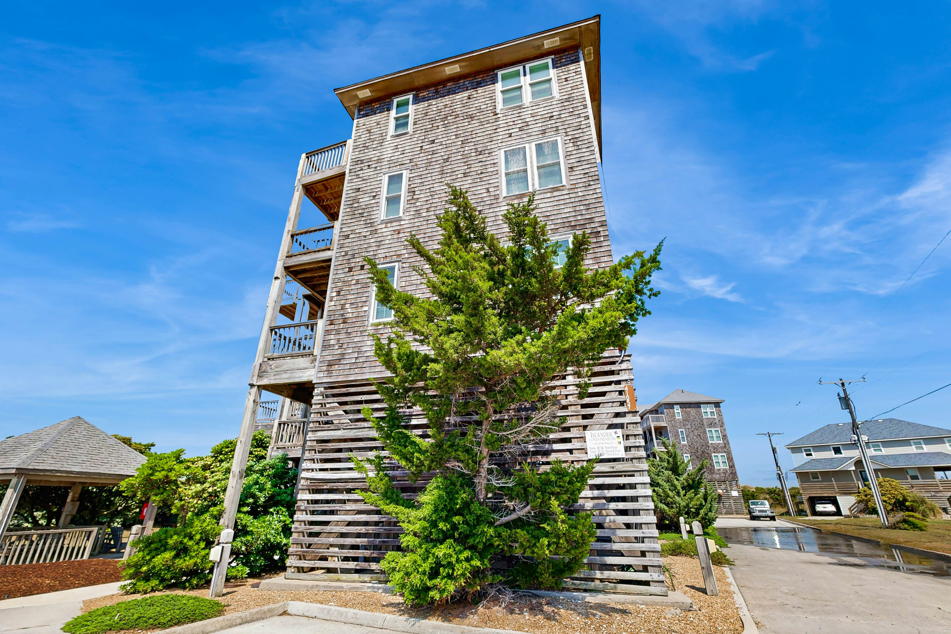 AVIC338 Waves Crest 338 IC