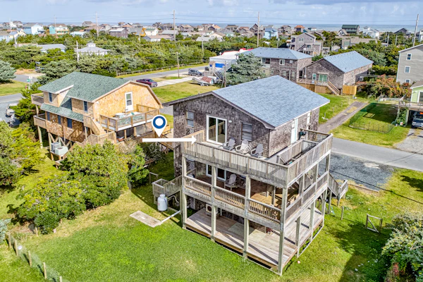 Tarpon Drive Hideaway B:Dog-friendly duplex w/Balcony