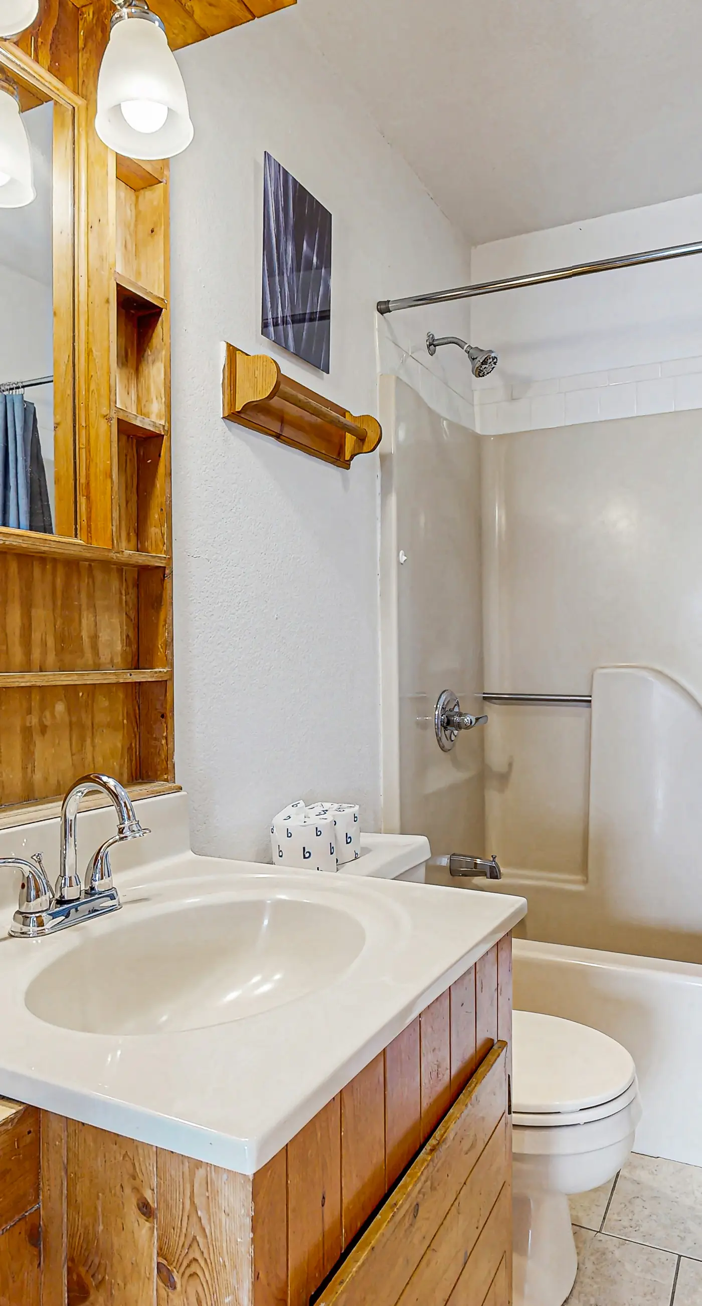 AV101B Tarpon Drive Hideaway Unit B
