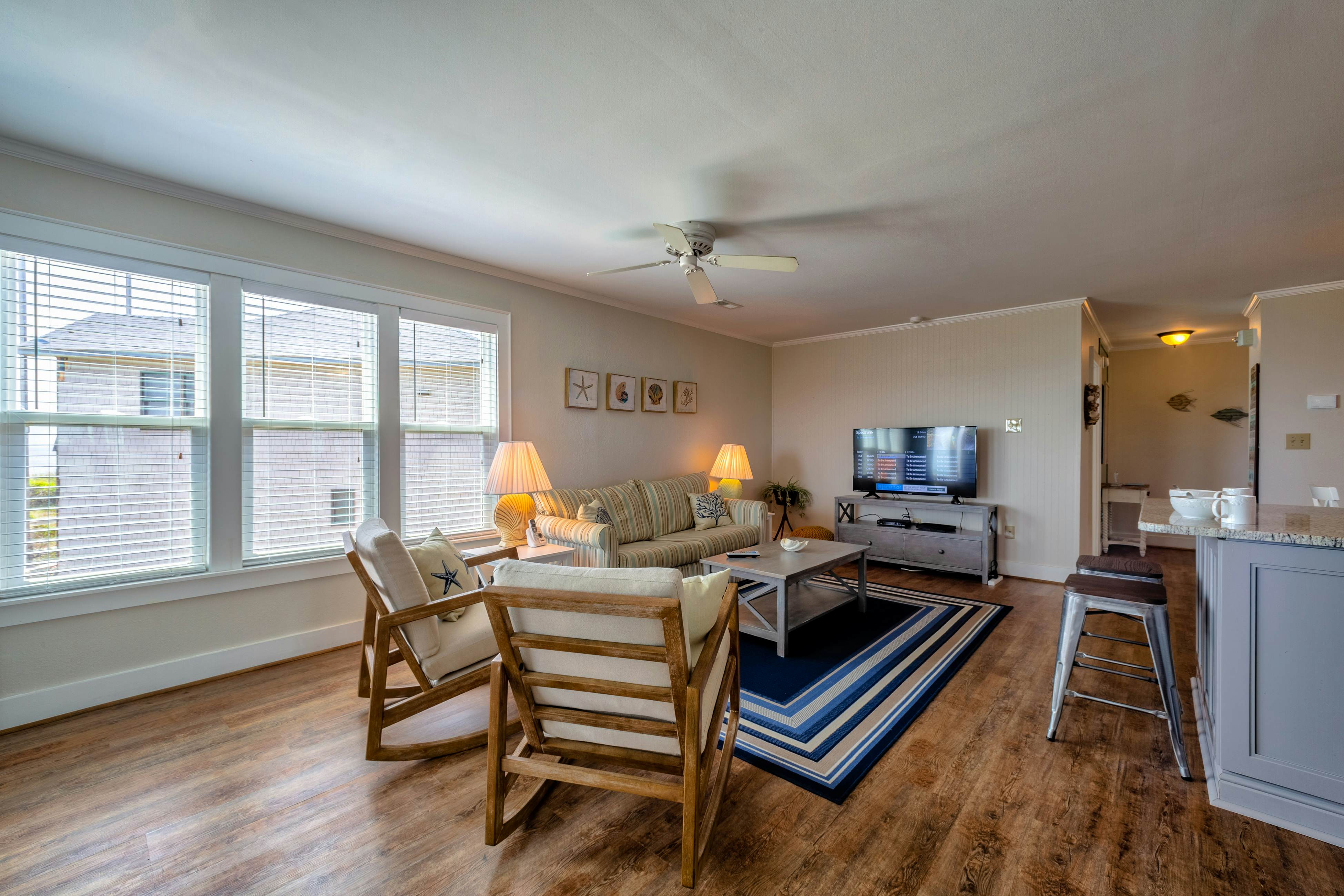 AVIC605 Sandy's Spot 605 IC