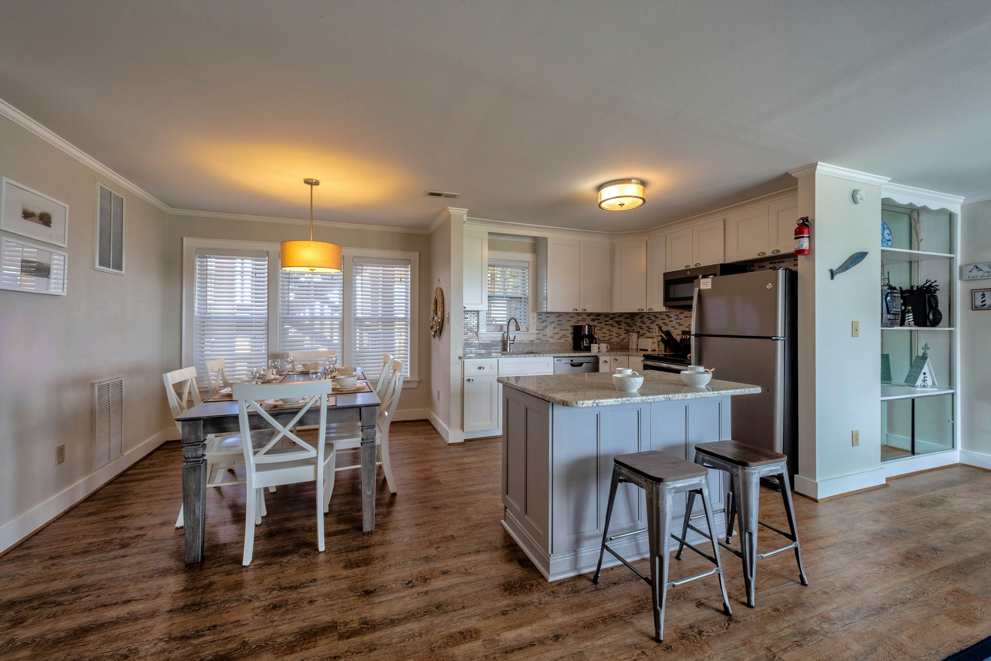 AVIC605 Sandy's Spot 605 IC