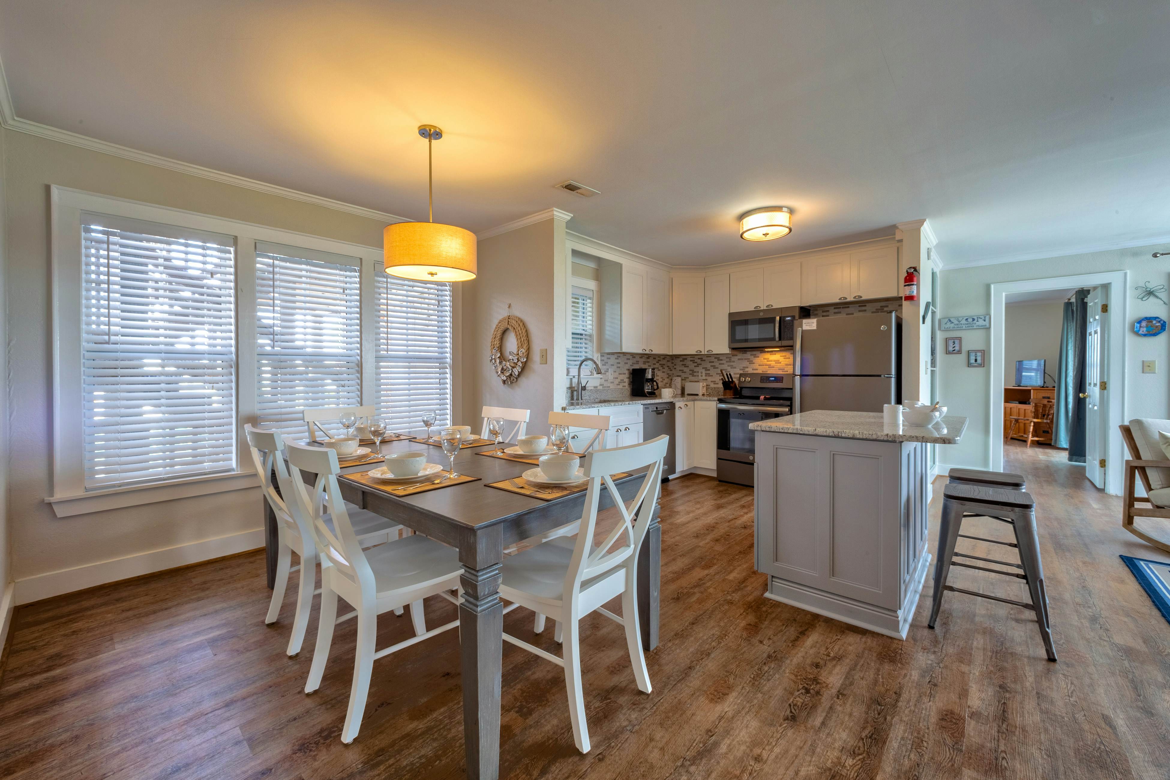 AVIC605 Sandy's Spot 605 IC