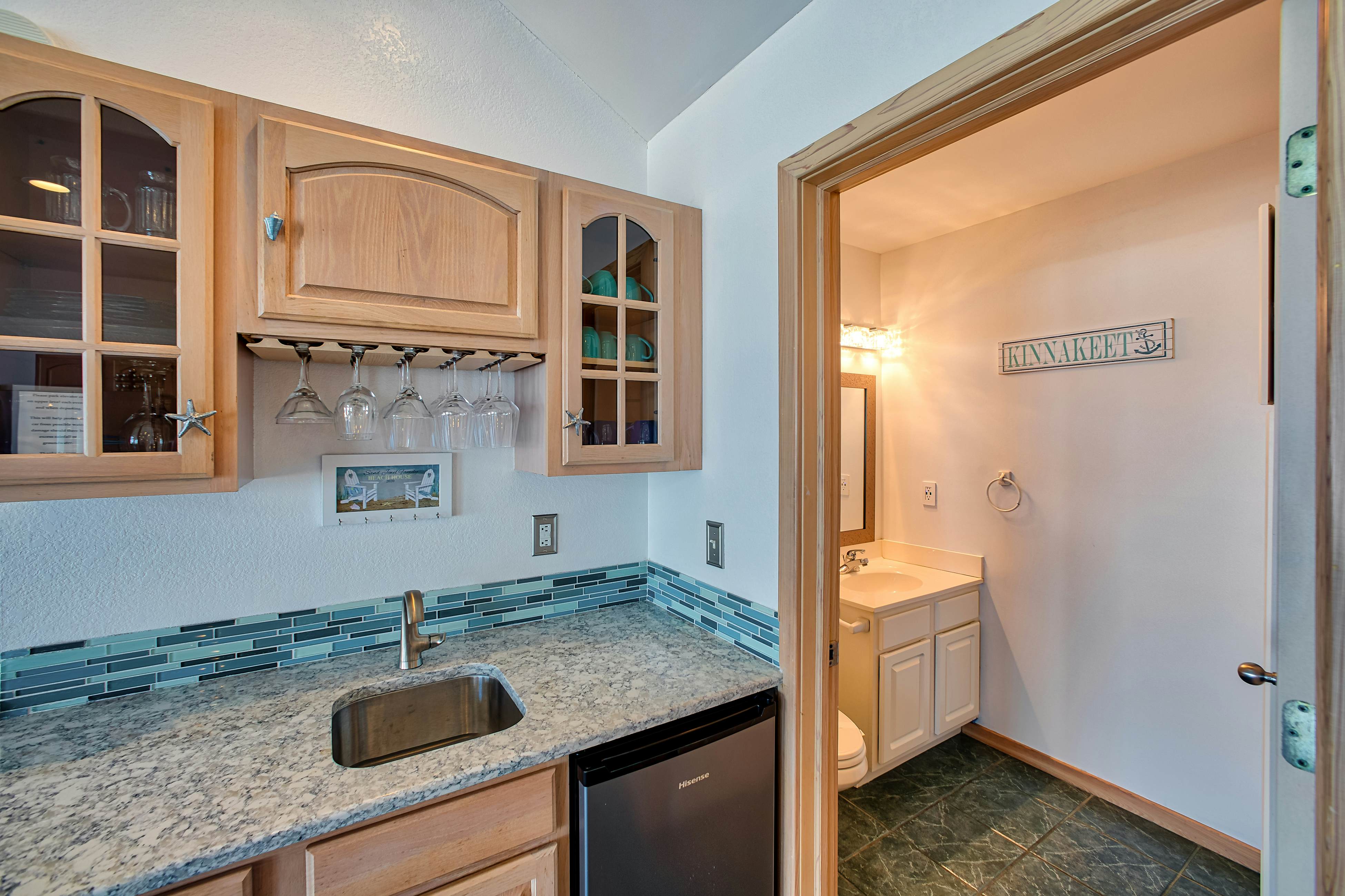 AV192 The Sand Jewel