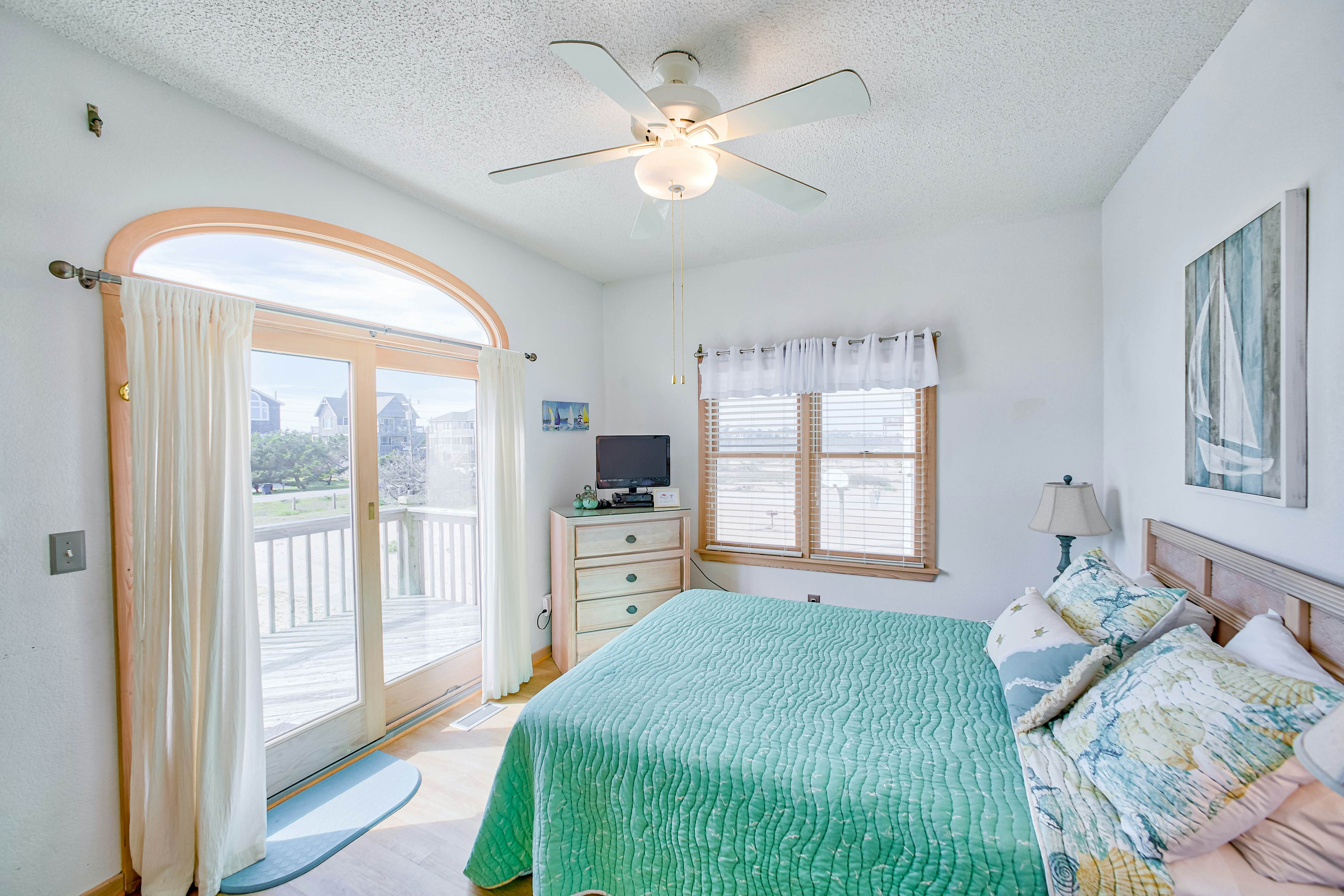 AV192 The Sand Jewel