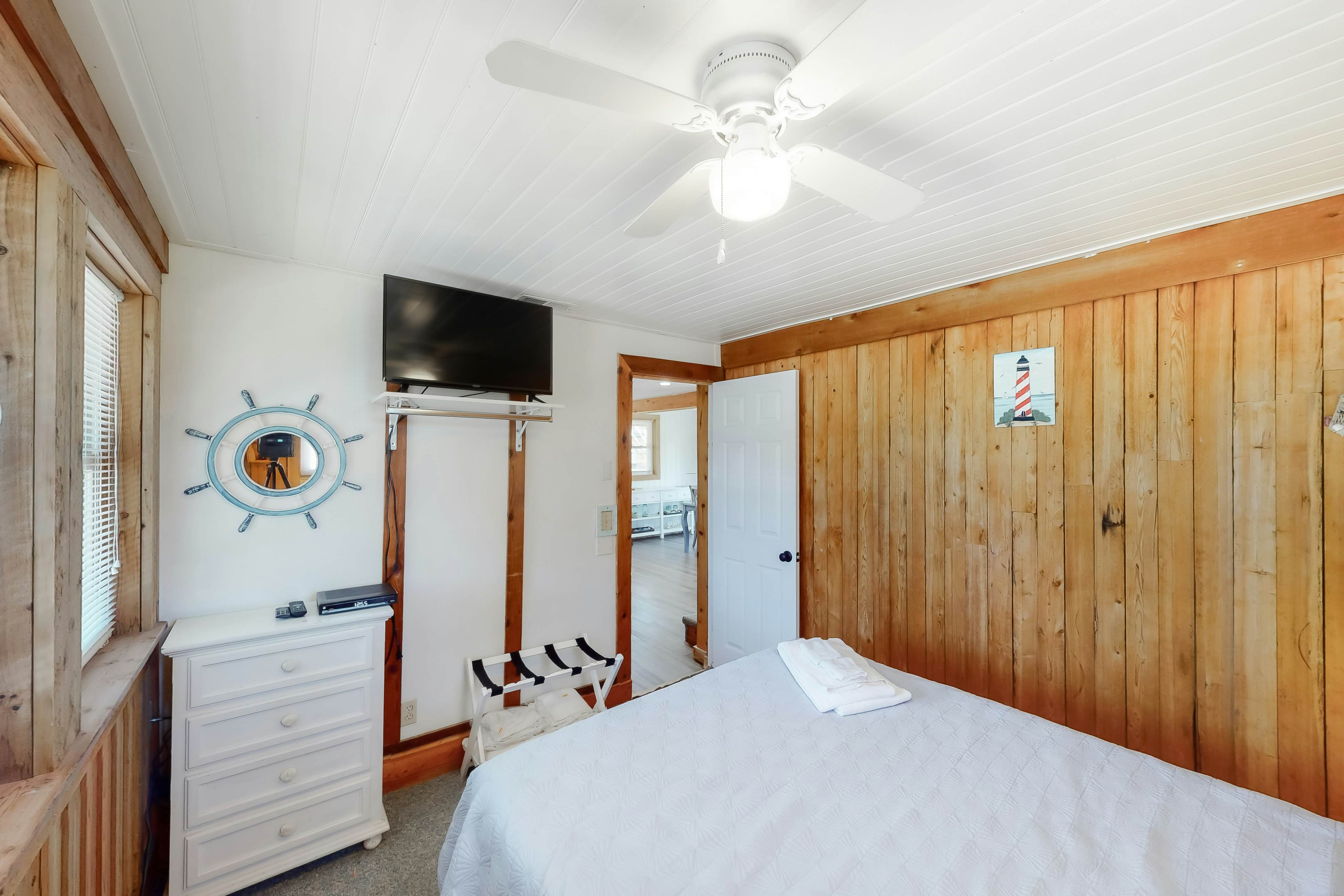 WVWSN23 44 Seashells