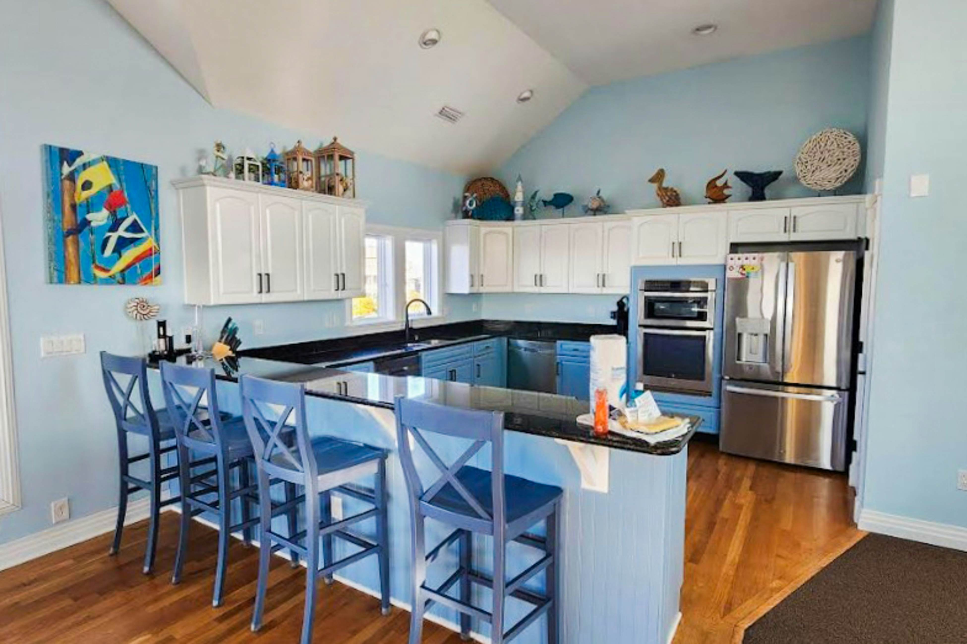 AVLE796 The Shark Tank 796